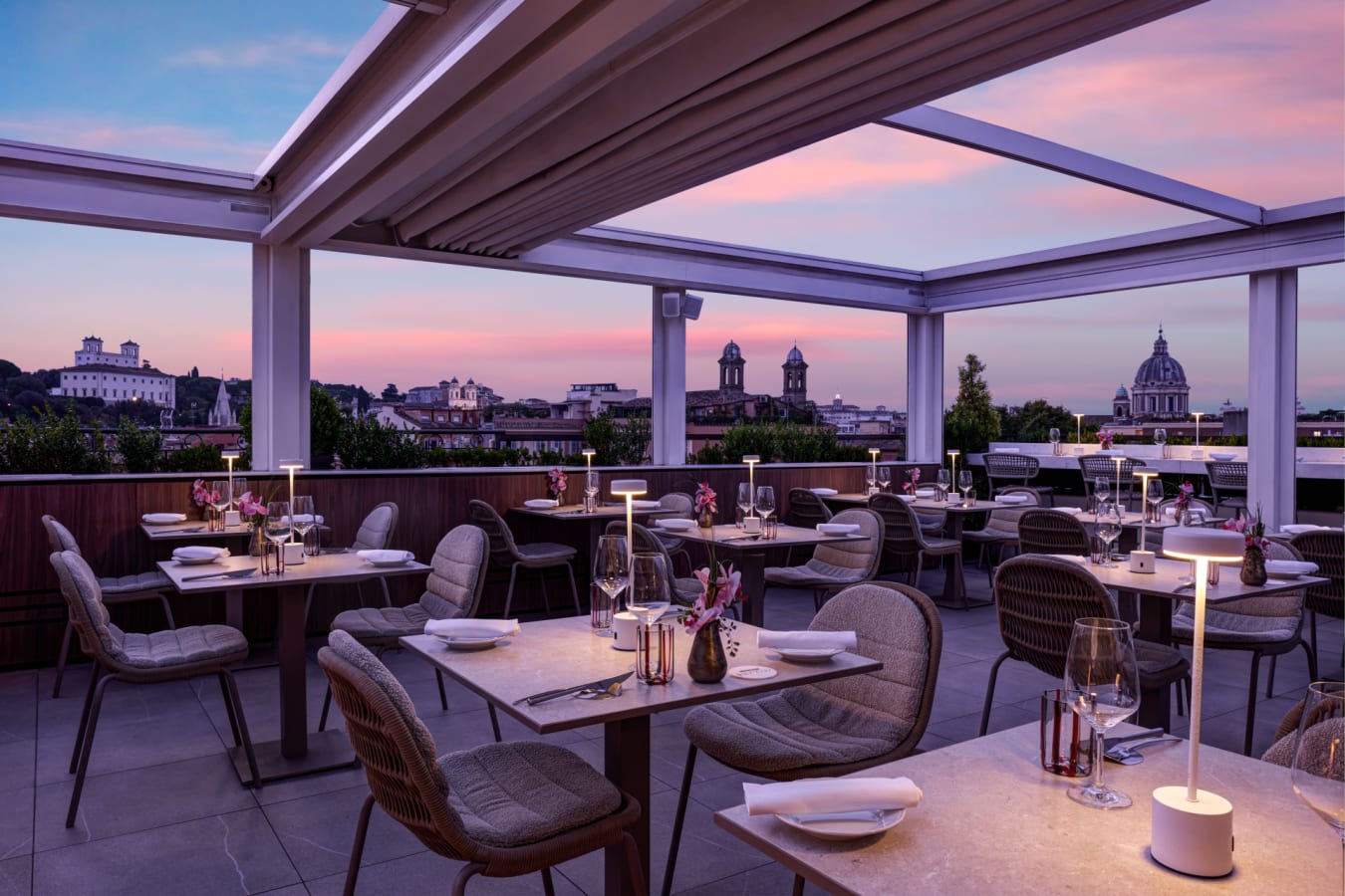 Roof top Resturant - The First Arte  