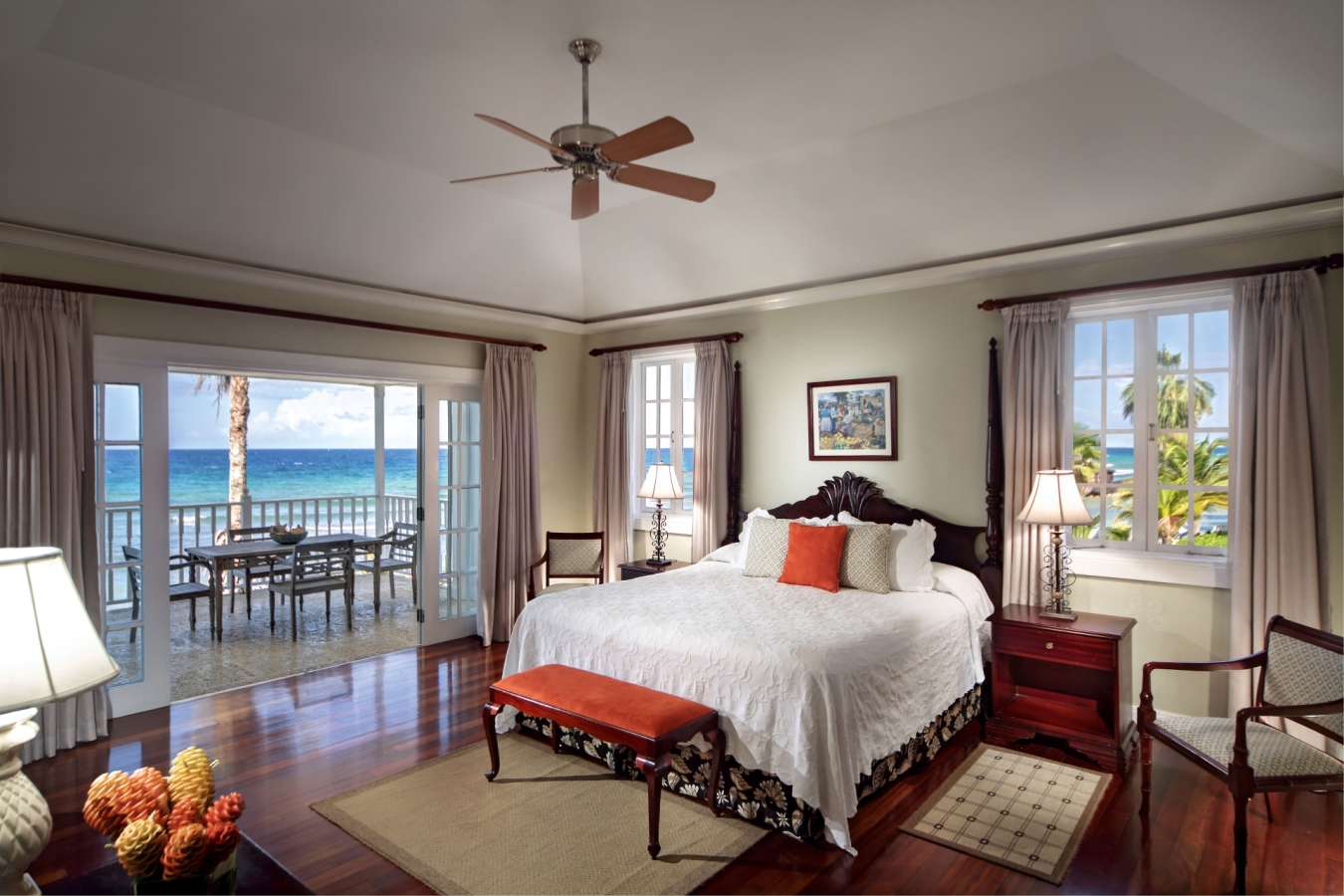 Prestige Ocean Suite - Half Moon