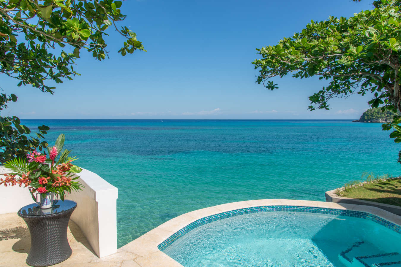 private plunge pool
