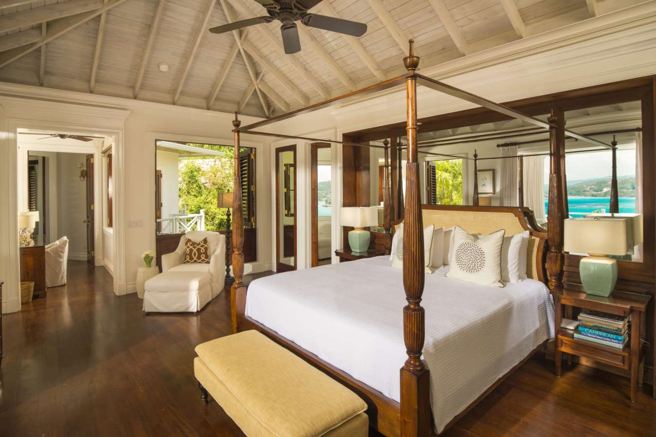Villa Suite - Round Hill