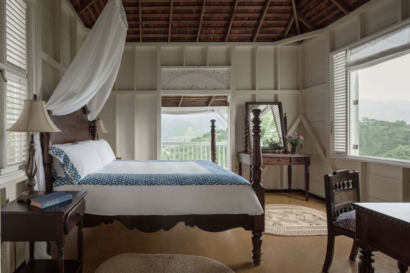 Bedroom  - Strawberry Hill