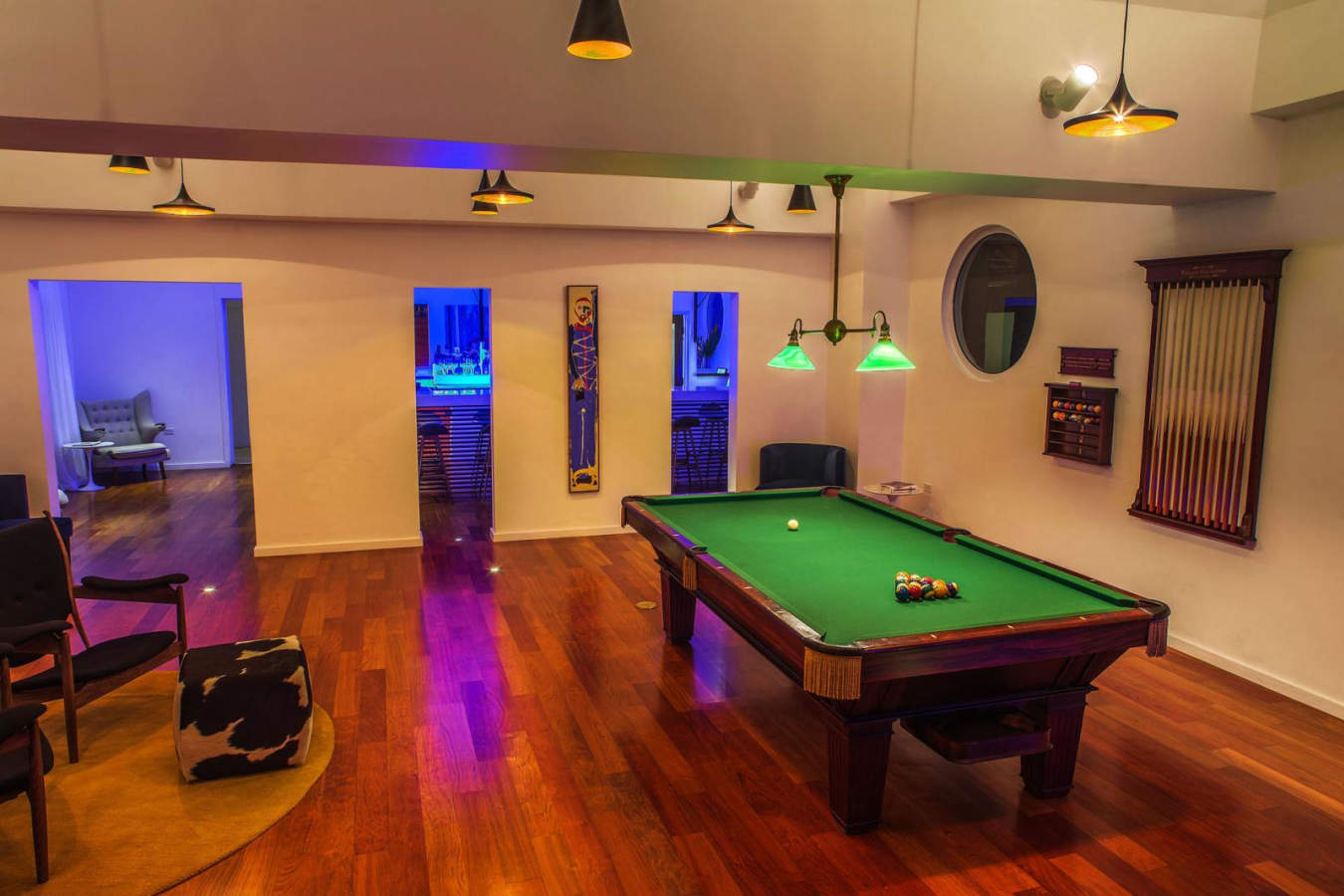 Explorer's Lounge - The Trident Jamaica