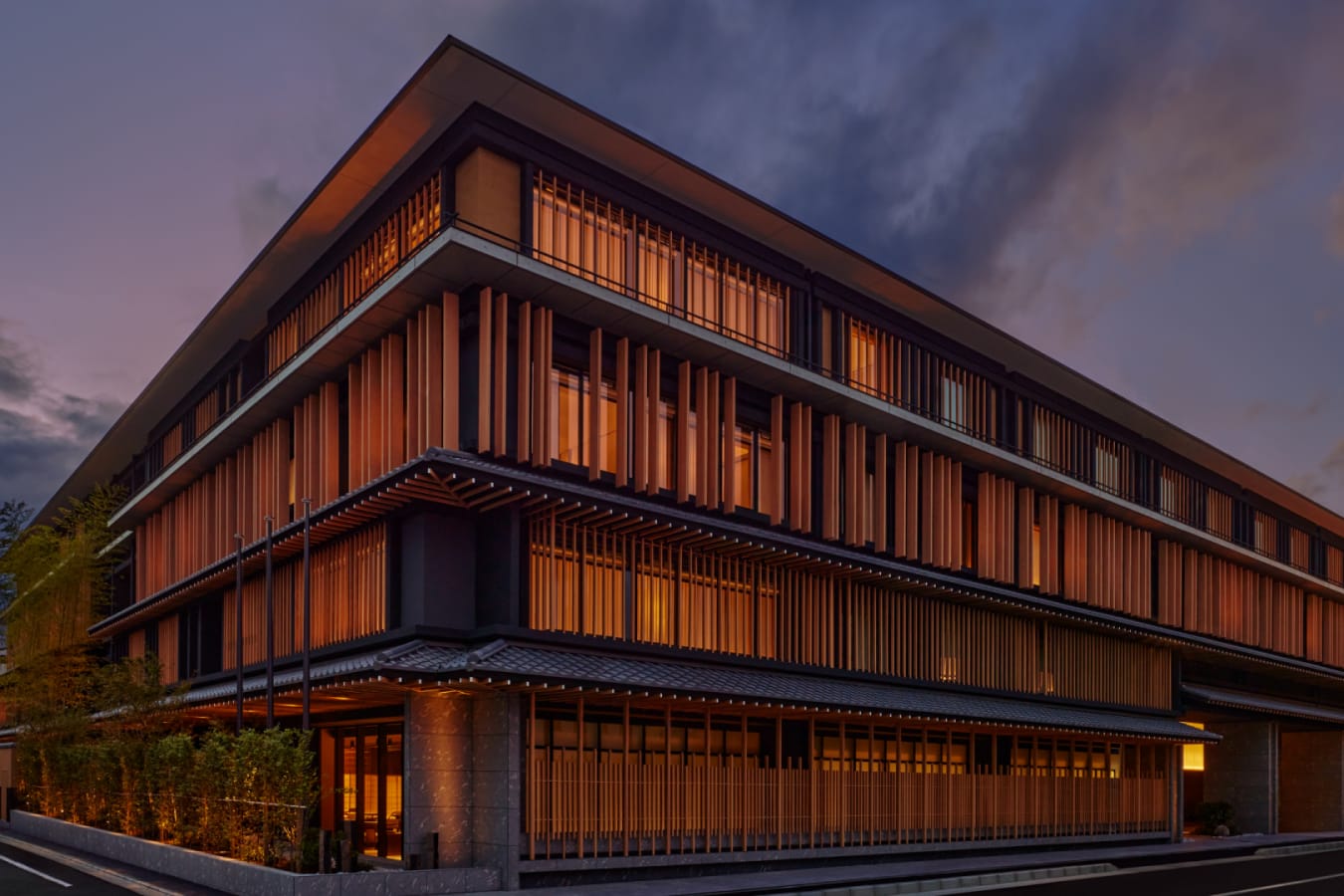 Dusit Thani Exterior 