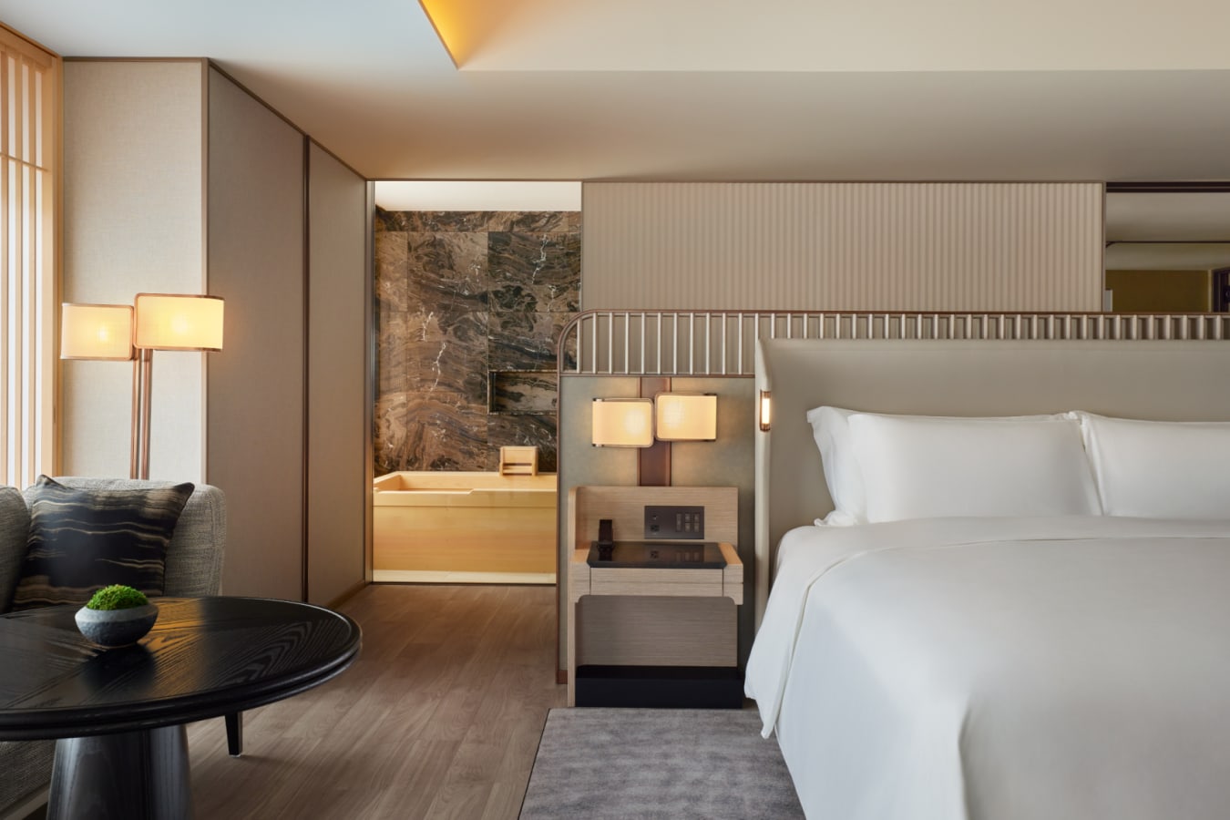 imperial-suite-detail 