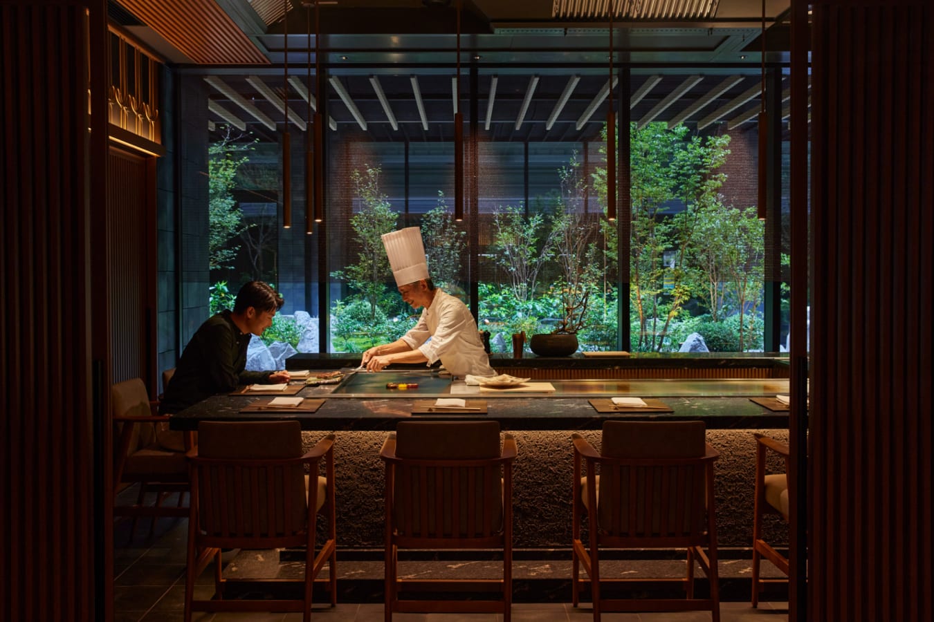 dusit-thani-kyoto-koyo-lifestyl 