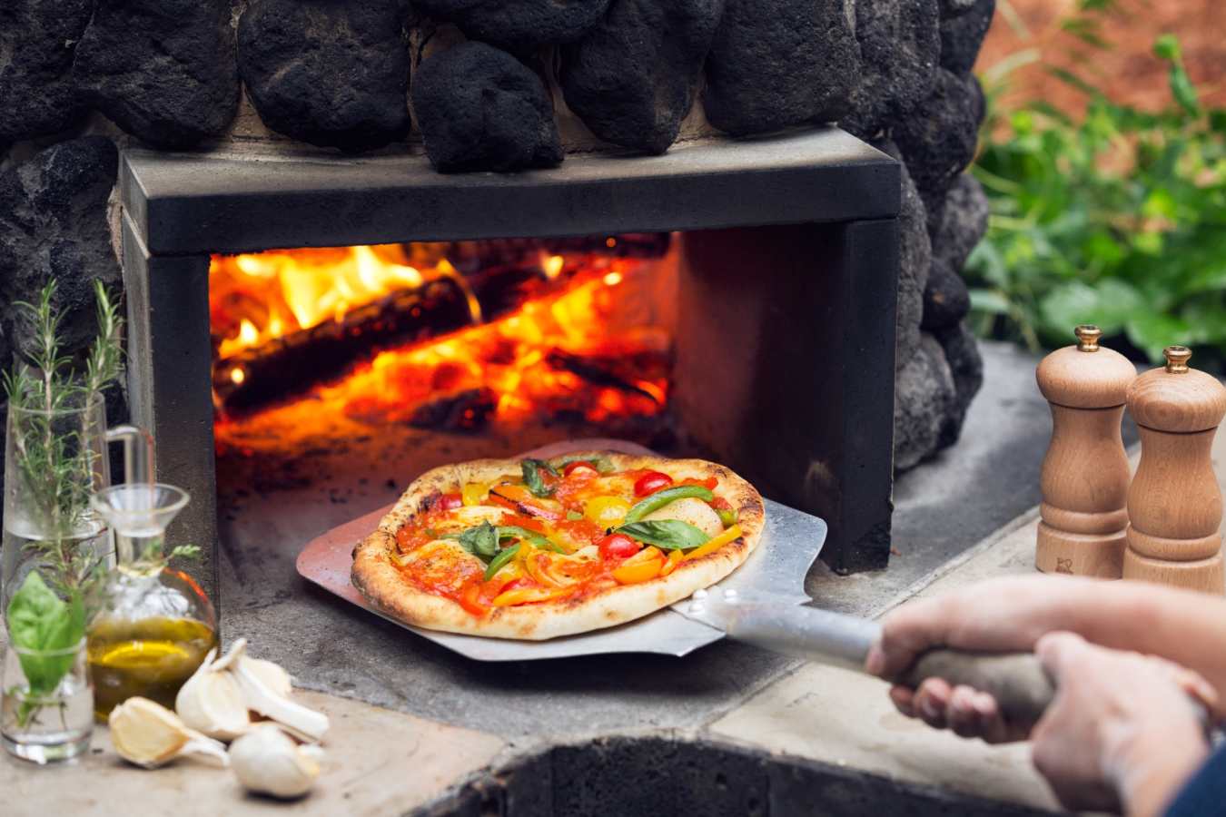 Pizza making experience - Credit Hoshinoya Fuji