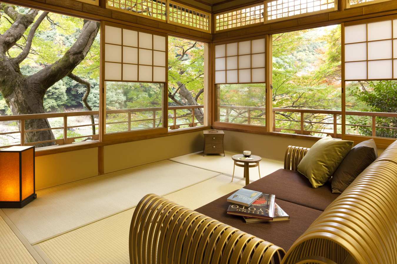 Tatami room 