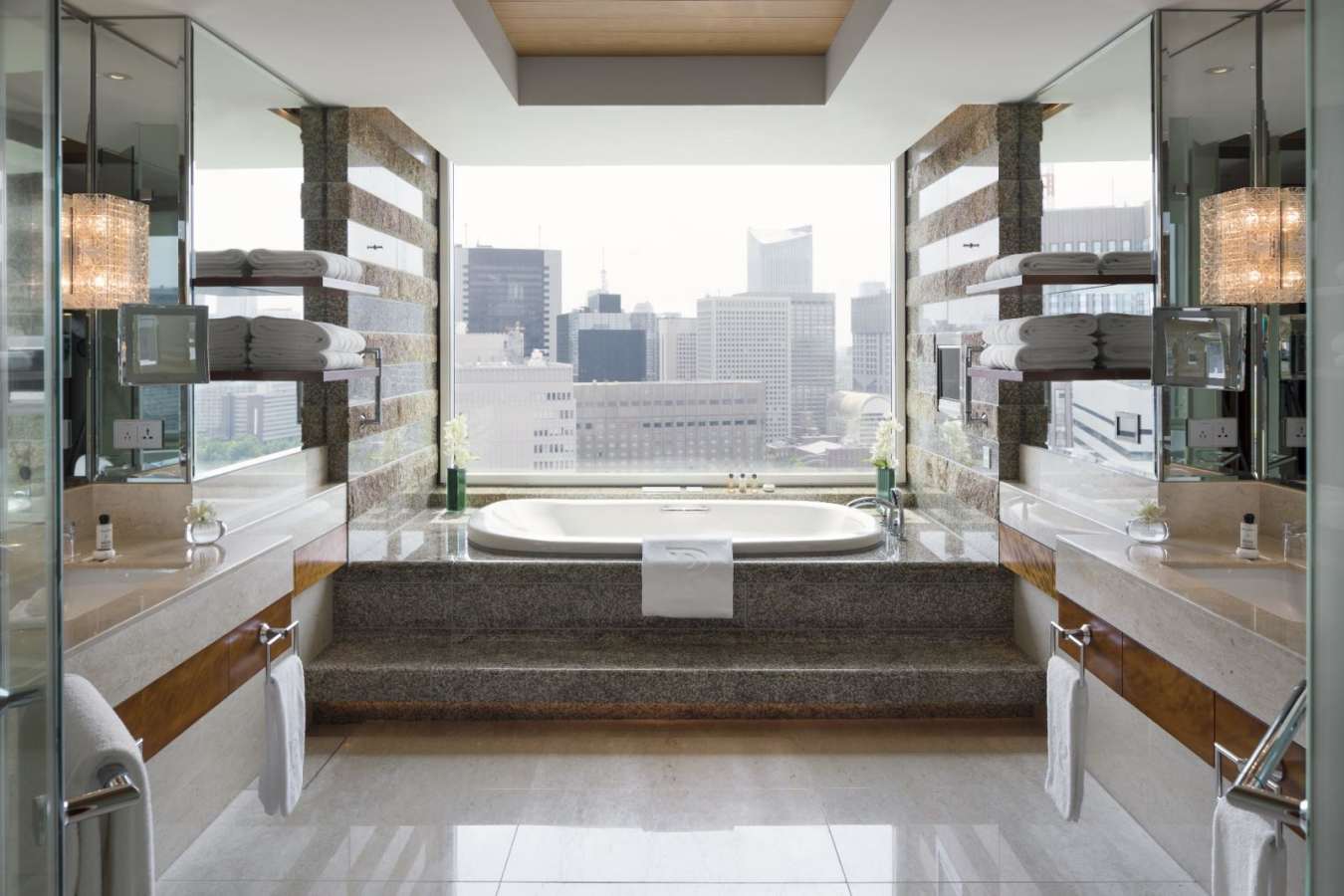 Bathroom - Peninsula Tokyo