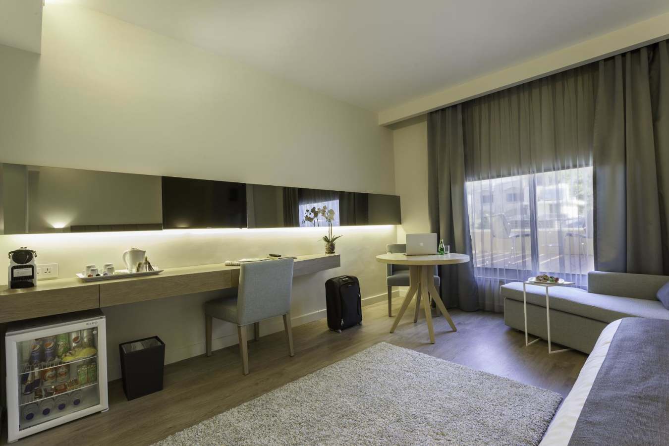 Executive Suite - Al Qasr Metropole
