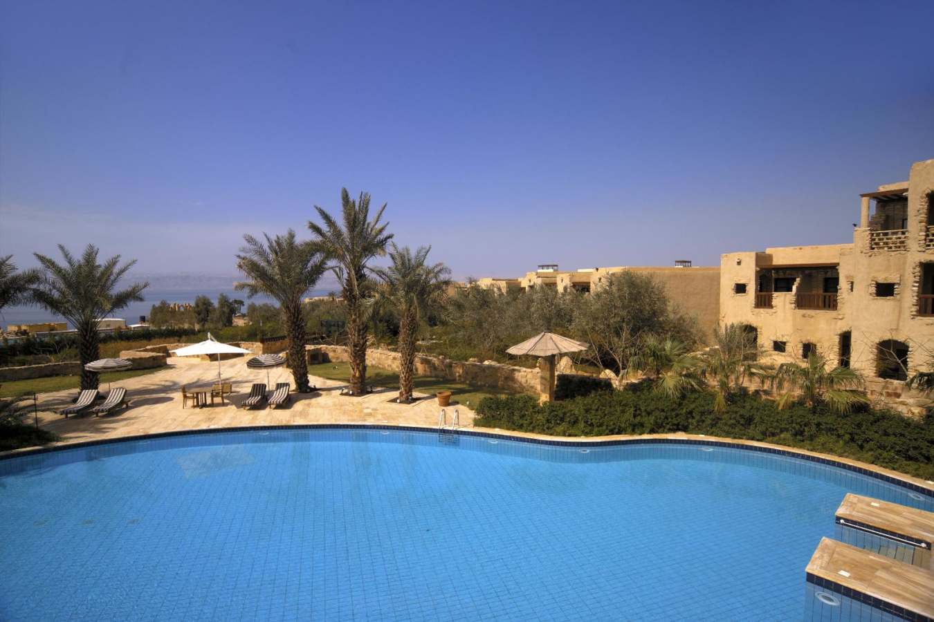 Hotel Pool - Movenpick Resort and Spa Dead Sea