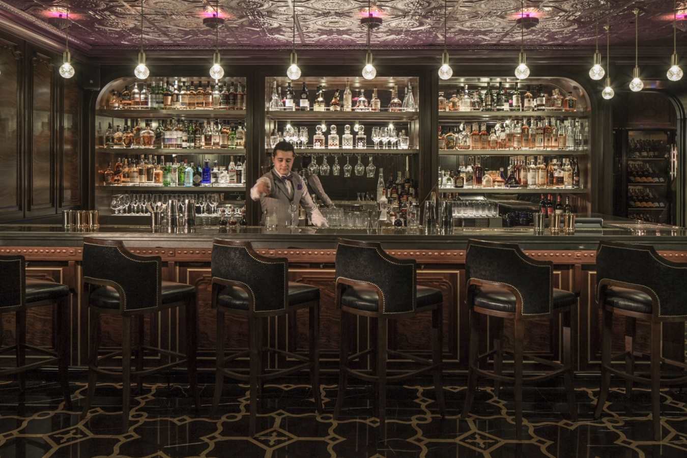 SIRR Bar - The Four Seasons Amman