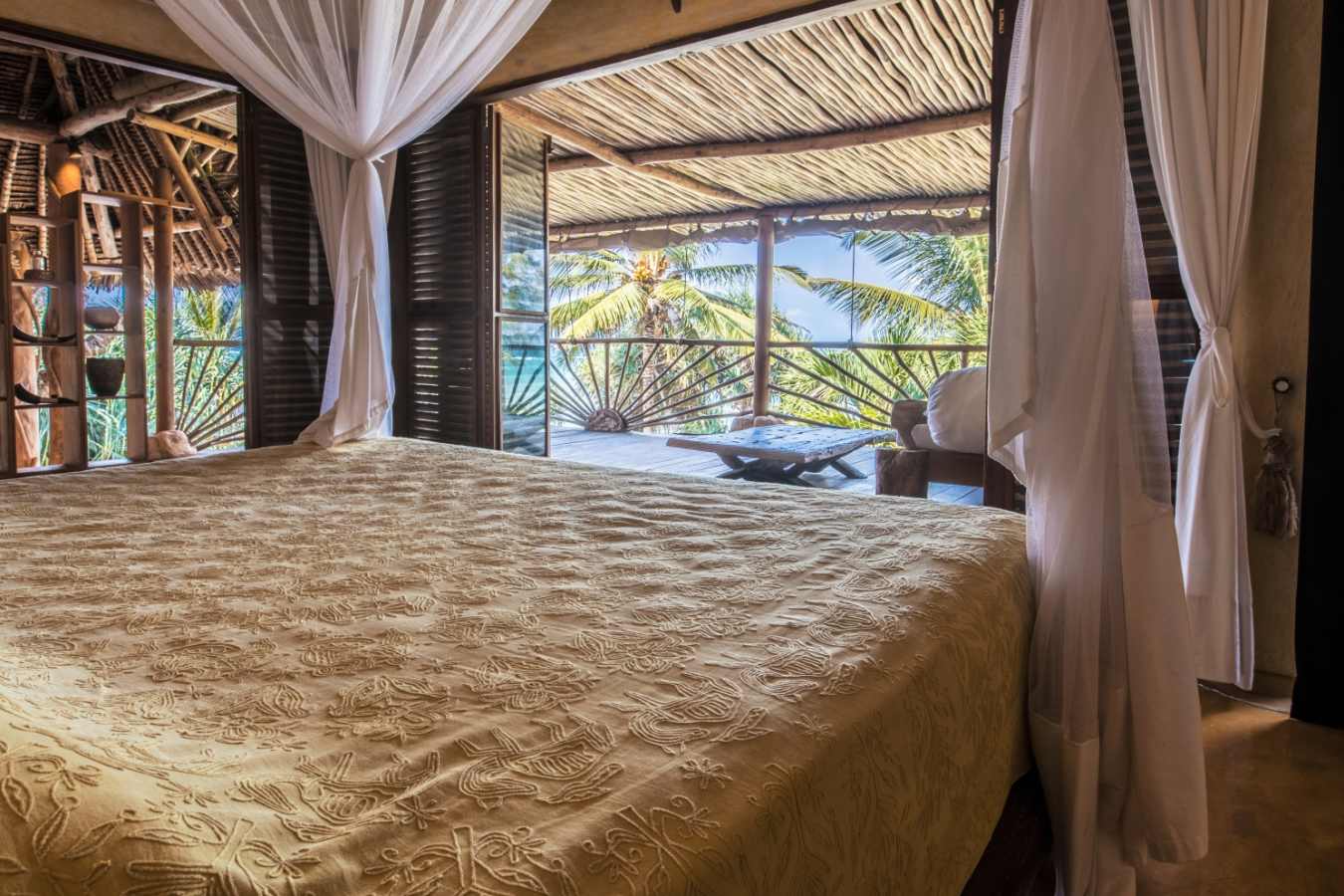 Bedroom - Alfajiri Beach Villa