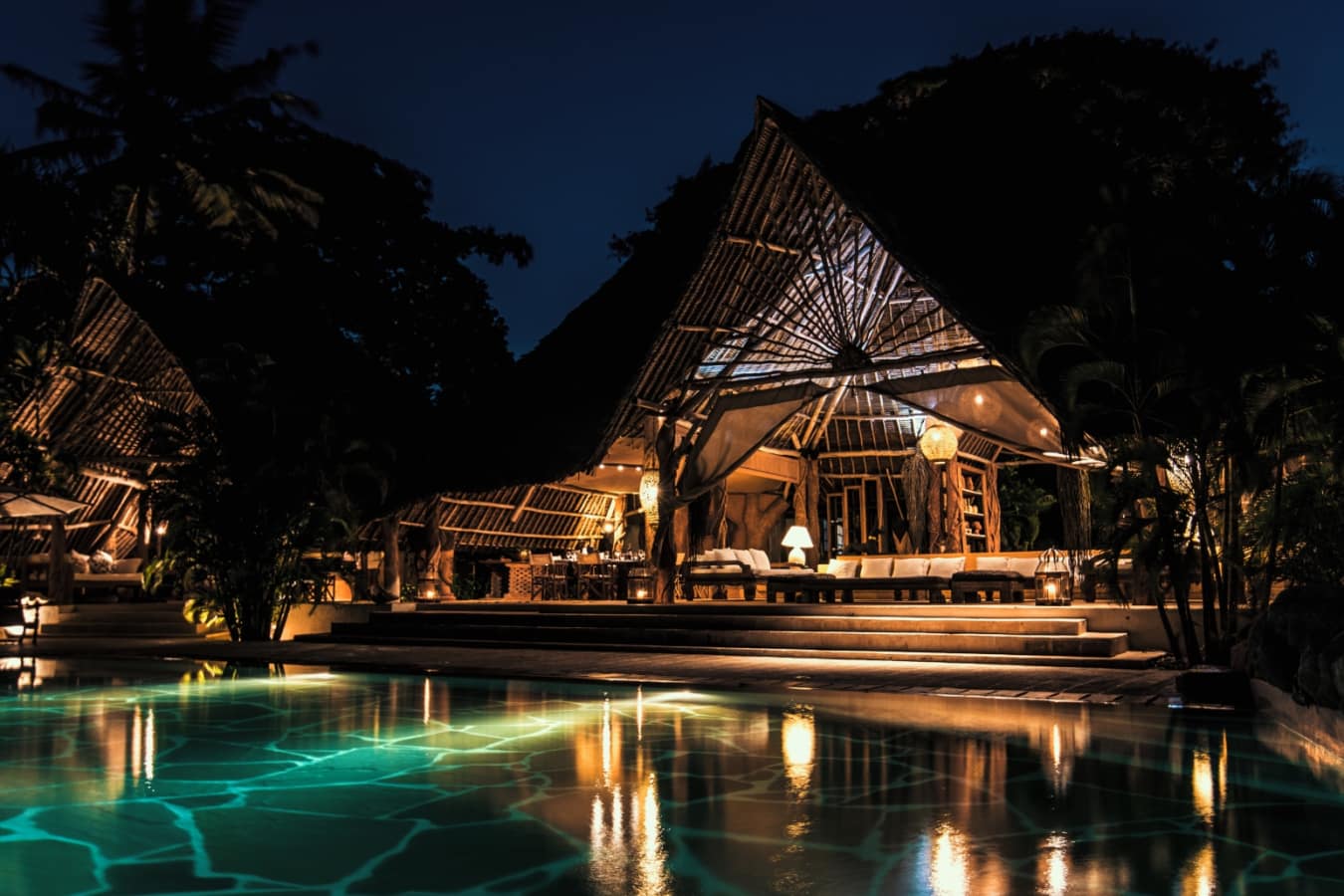 Evening Pool - Alfajiri Garden Villa