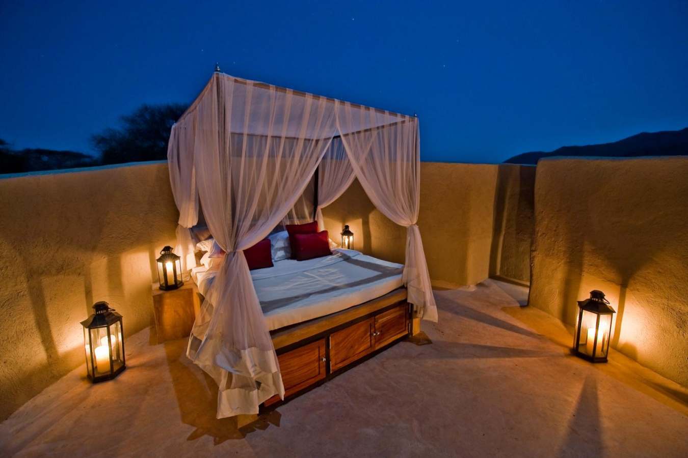 Star Bed - Ol Donyo Lodge