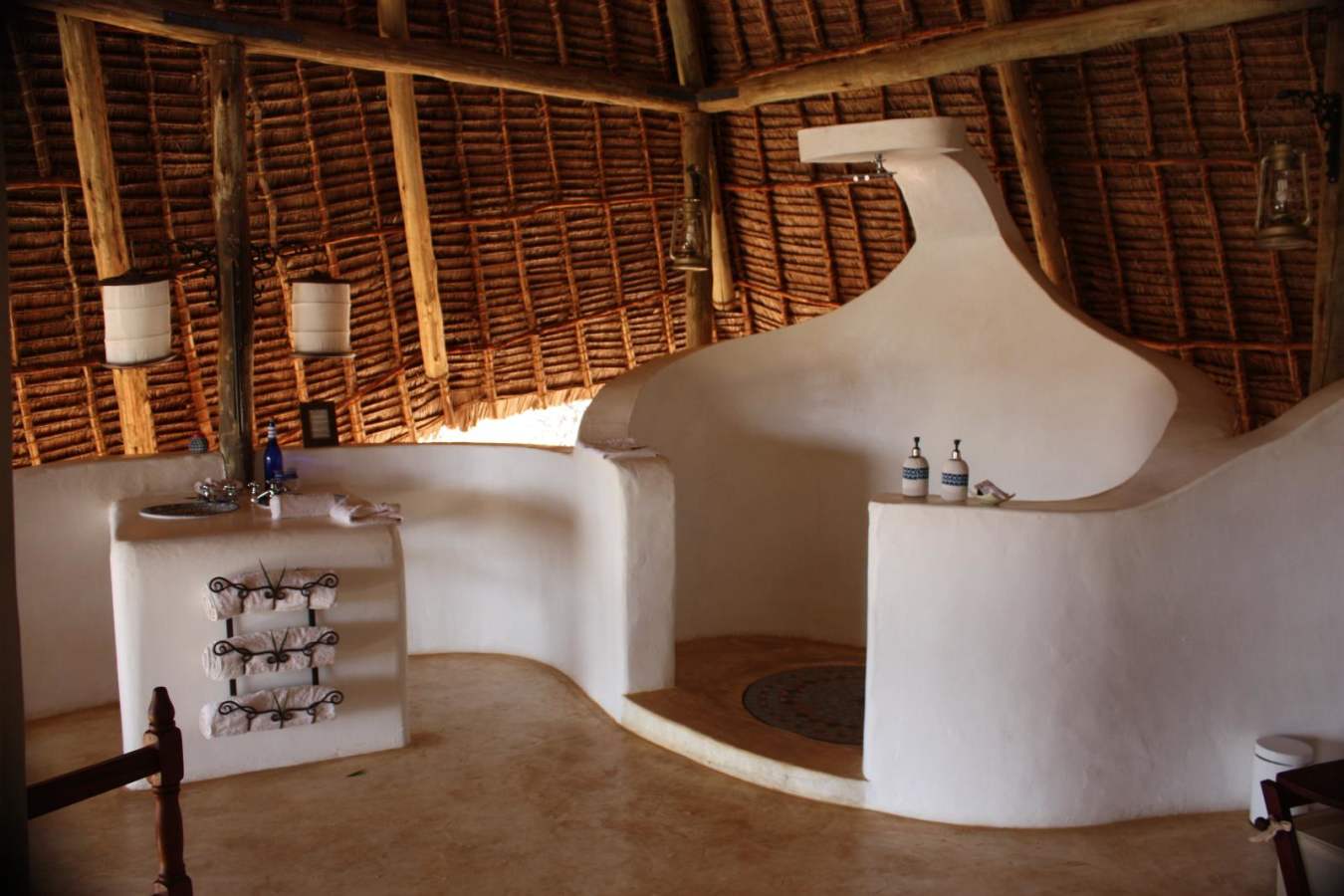 Bathroom in Room Four - Sasaab