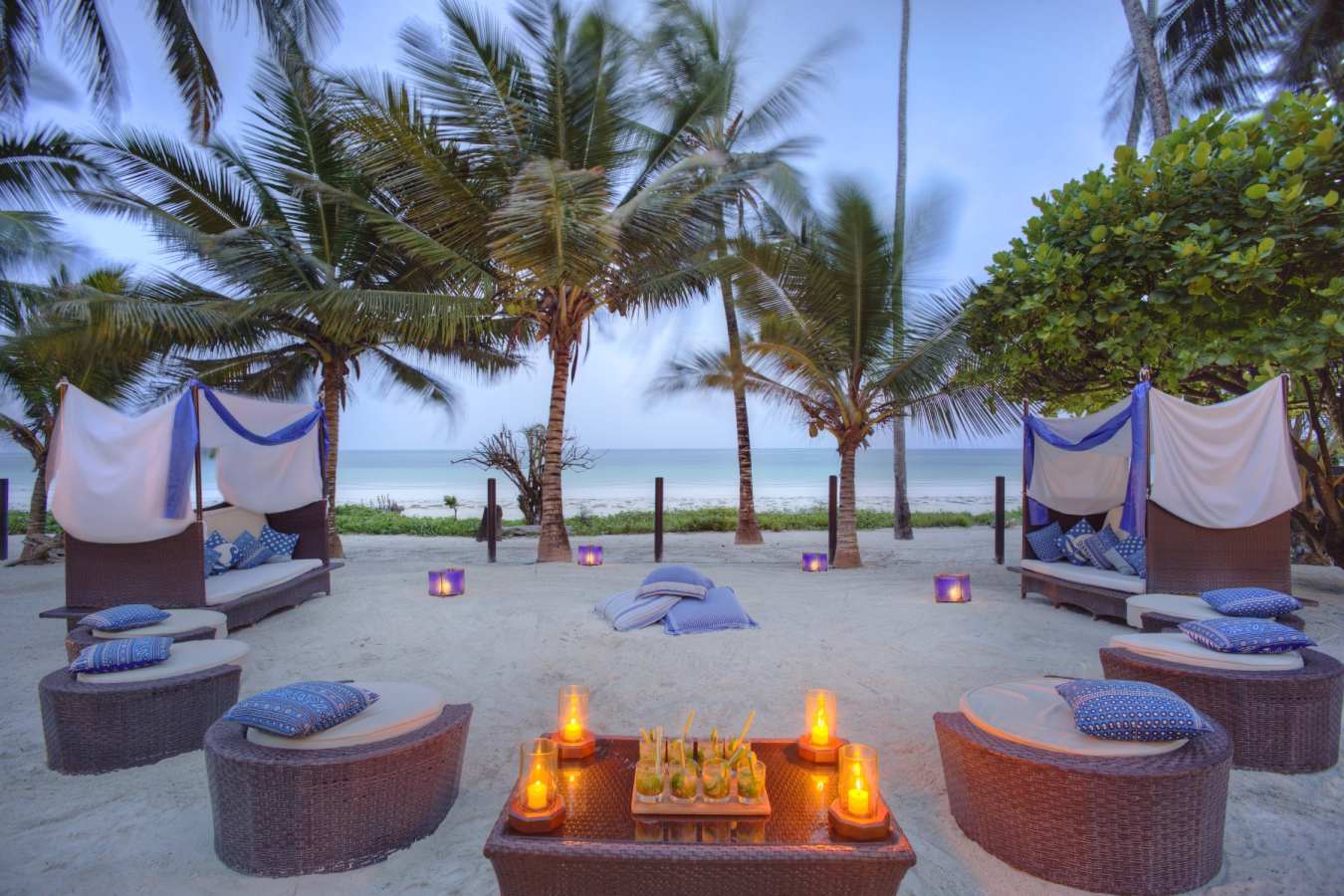 Sundowners at Almanara