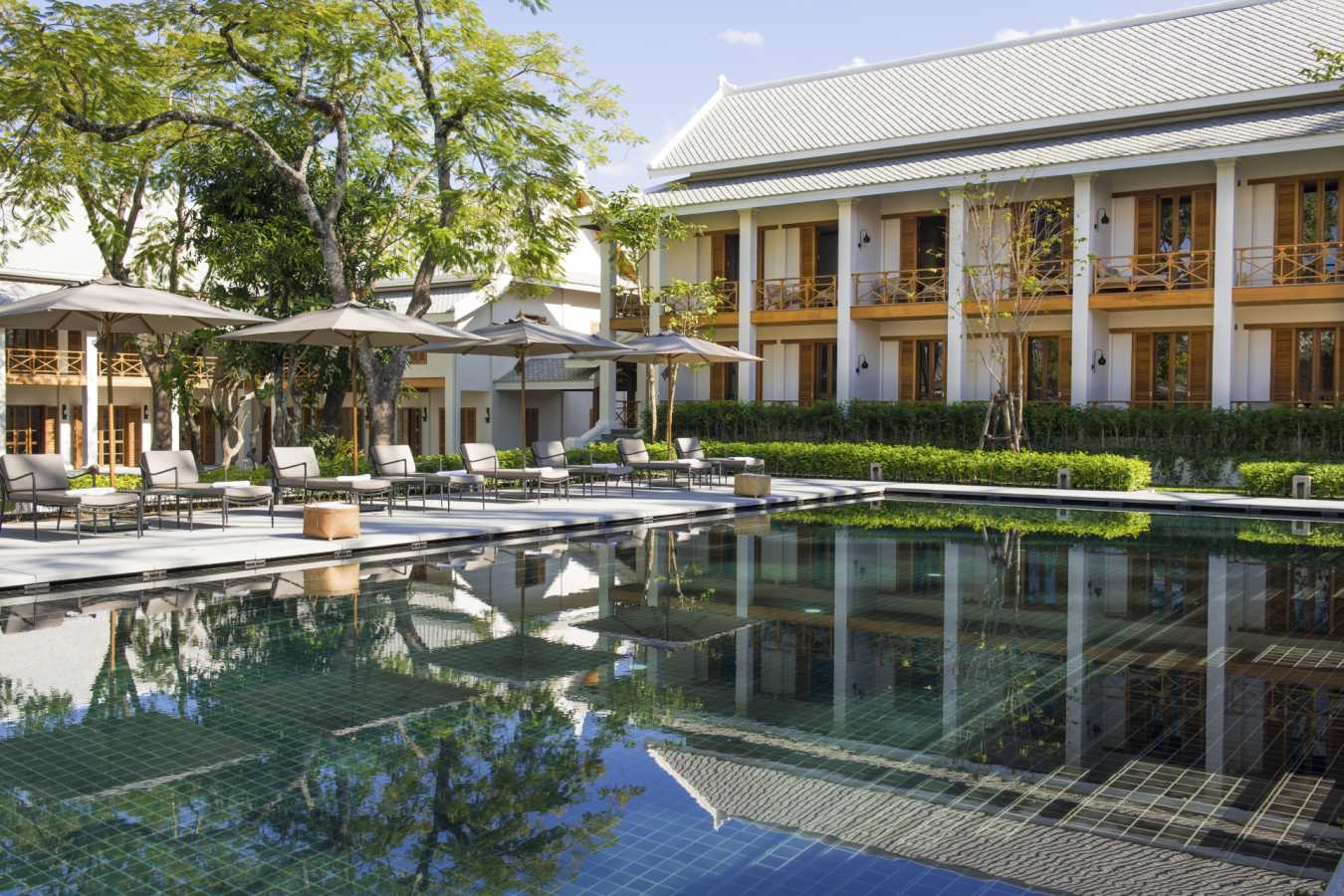 Pool & Rooms - Avani+