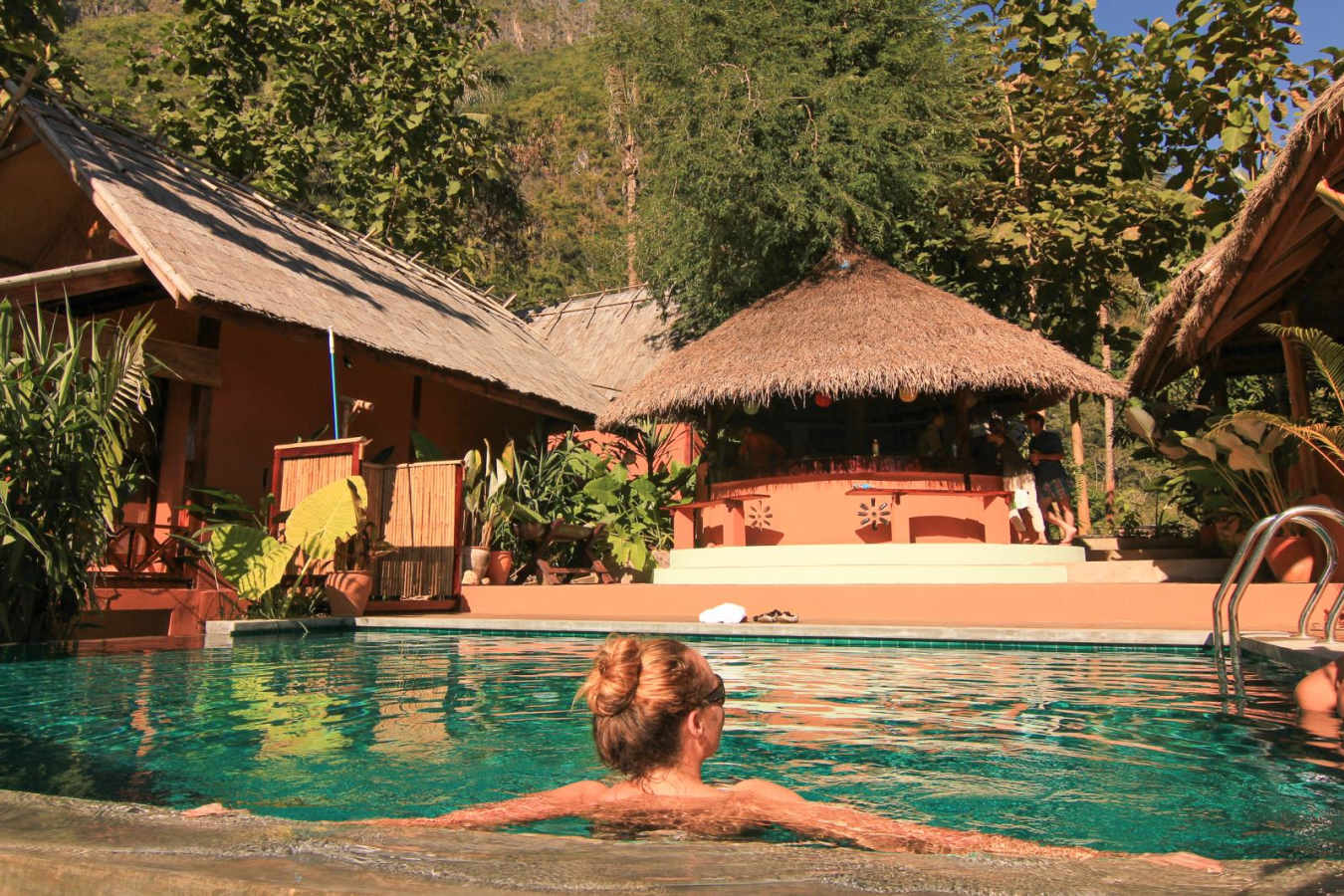 Pool - Mandala Ou