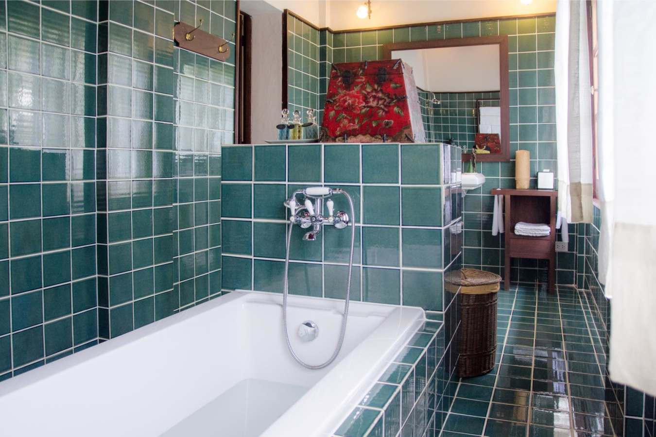 Bathroom, Satri House