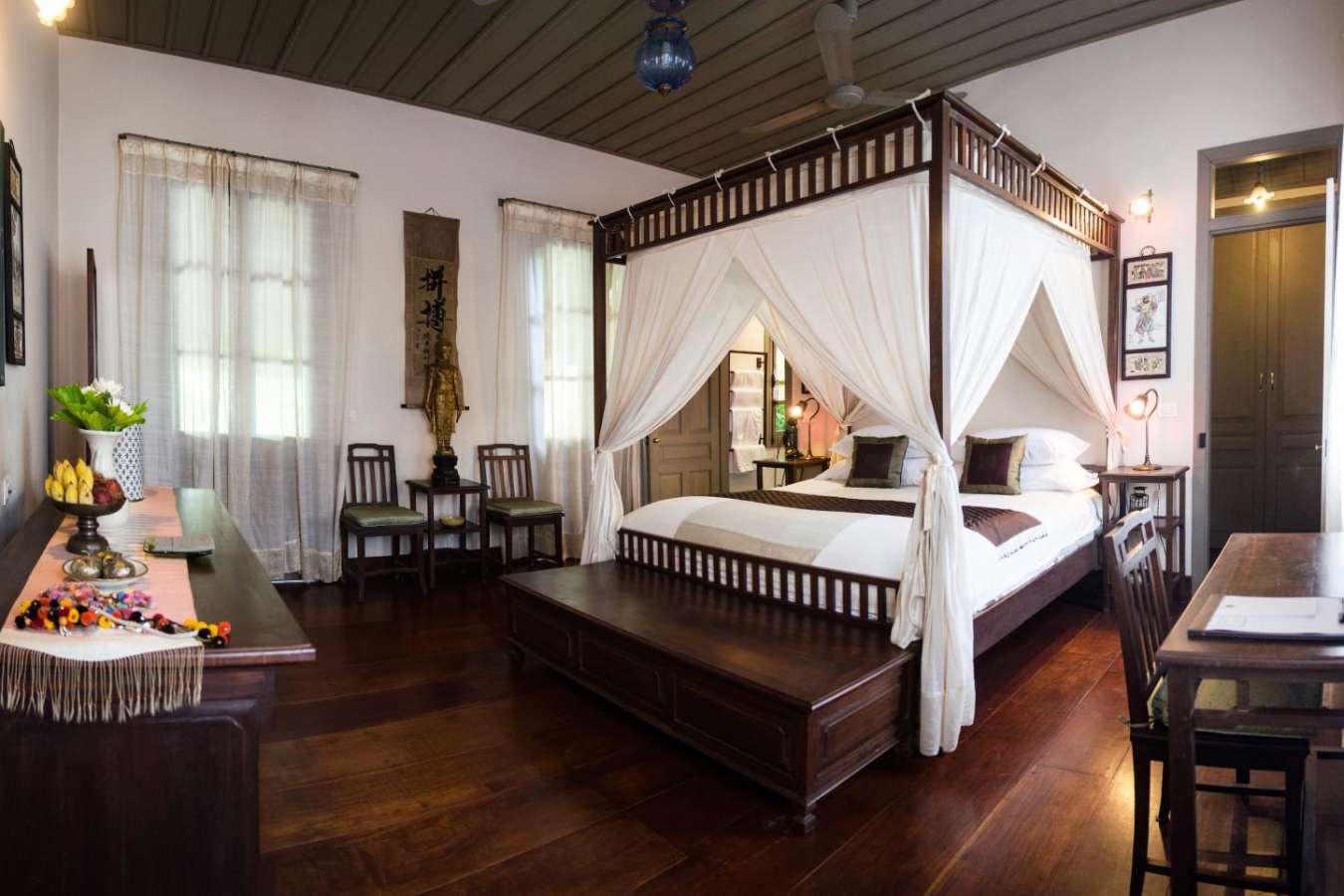 Bedroom, Satri House