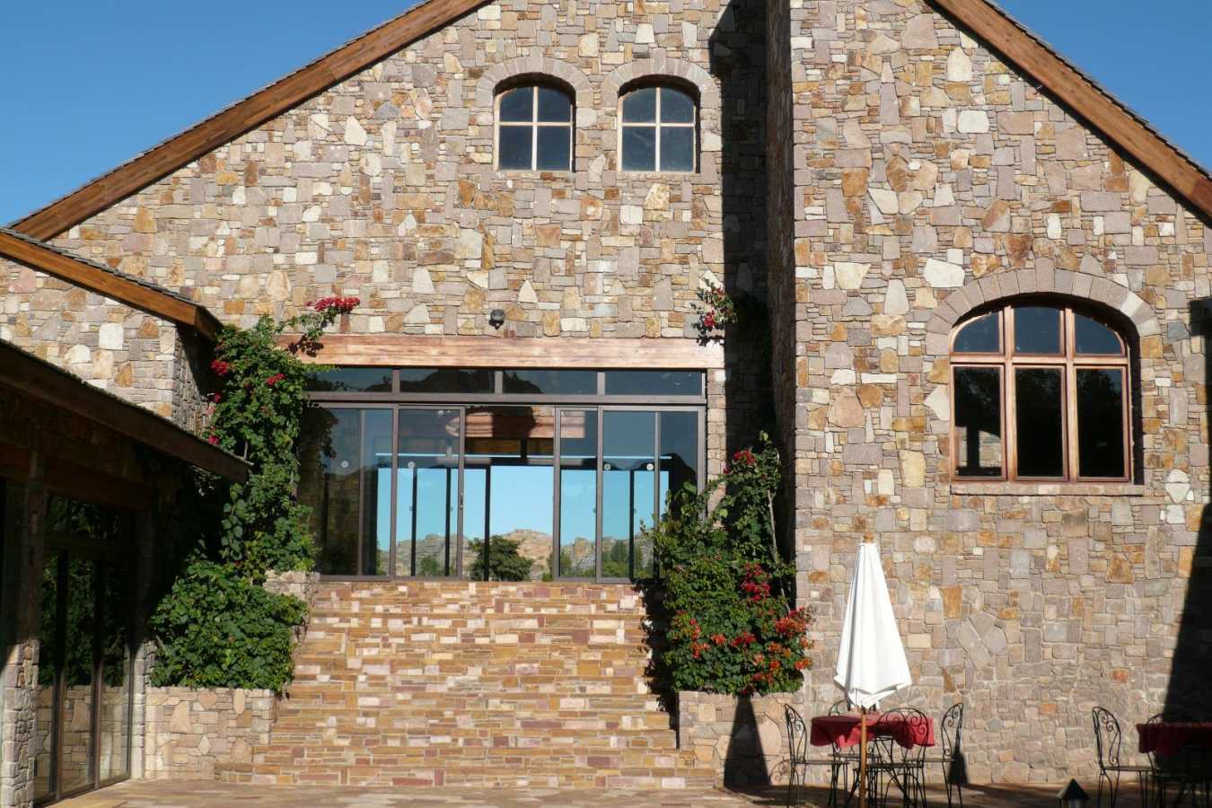 Exterior - Jardin du Roy