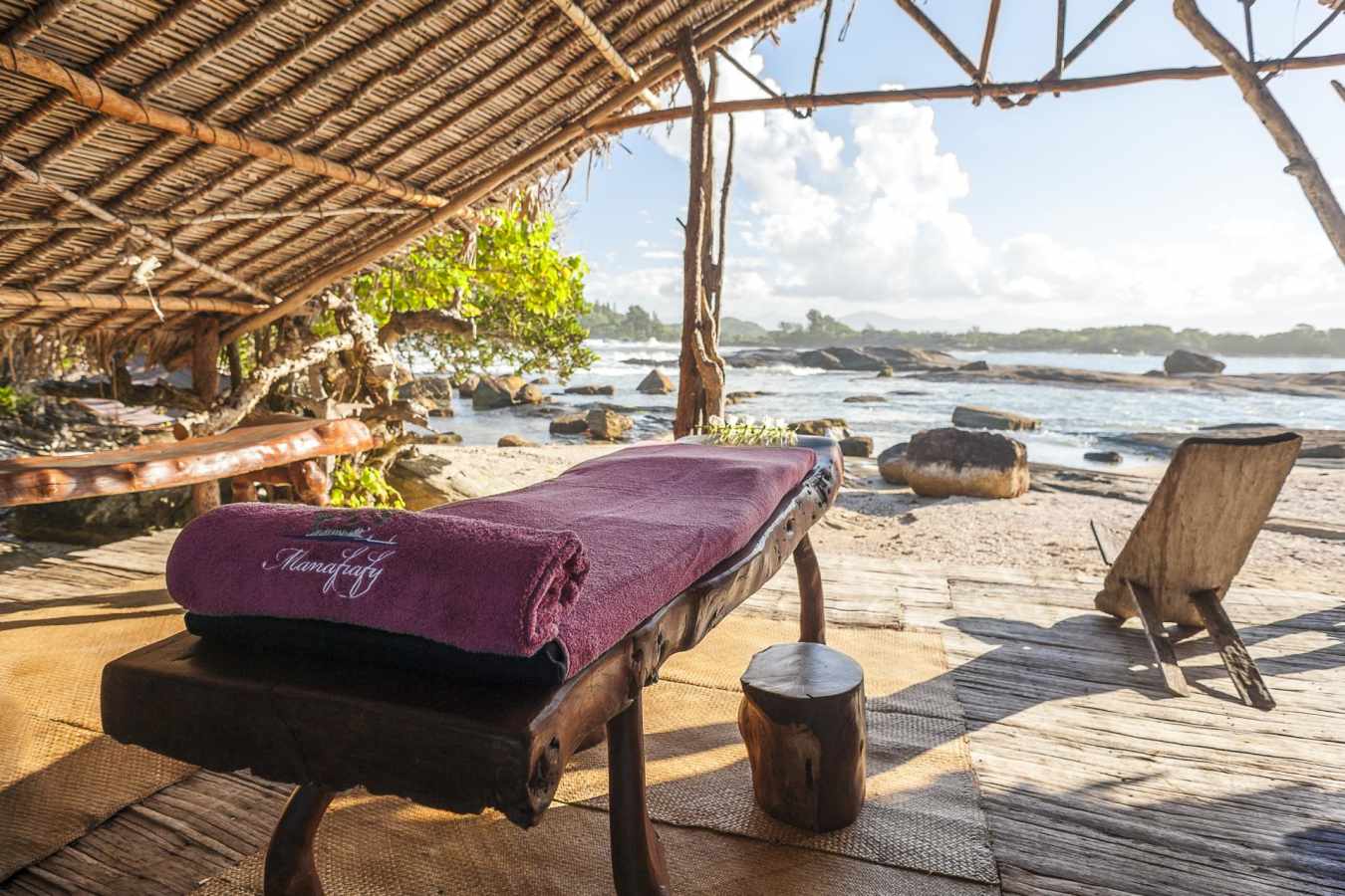 Manafiafy spa - Madagascar's Baobabs and Butterflies