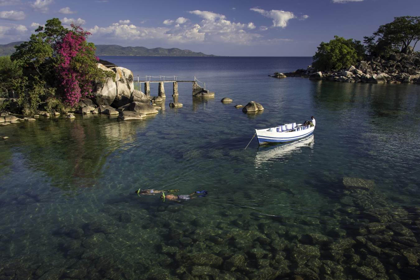 Snorkelling in the lake