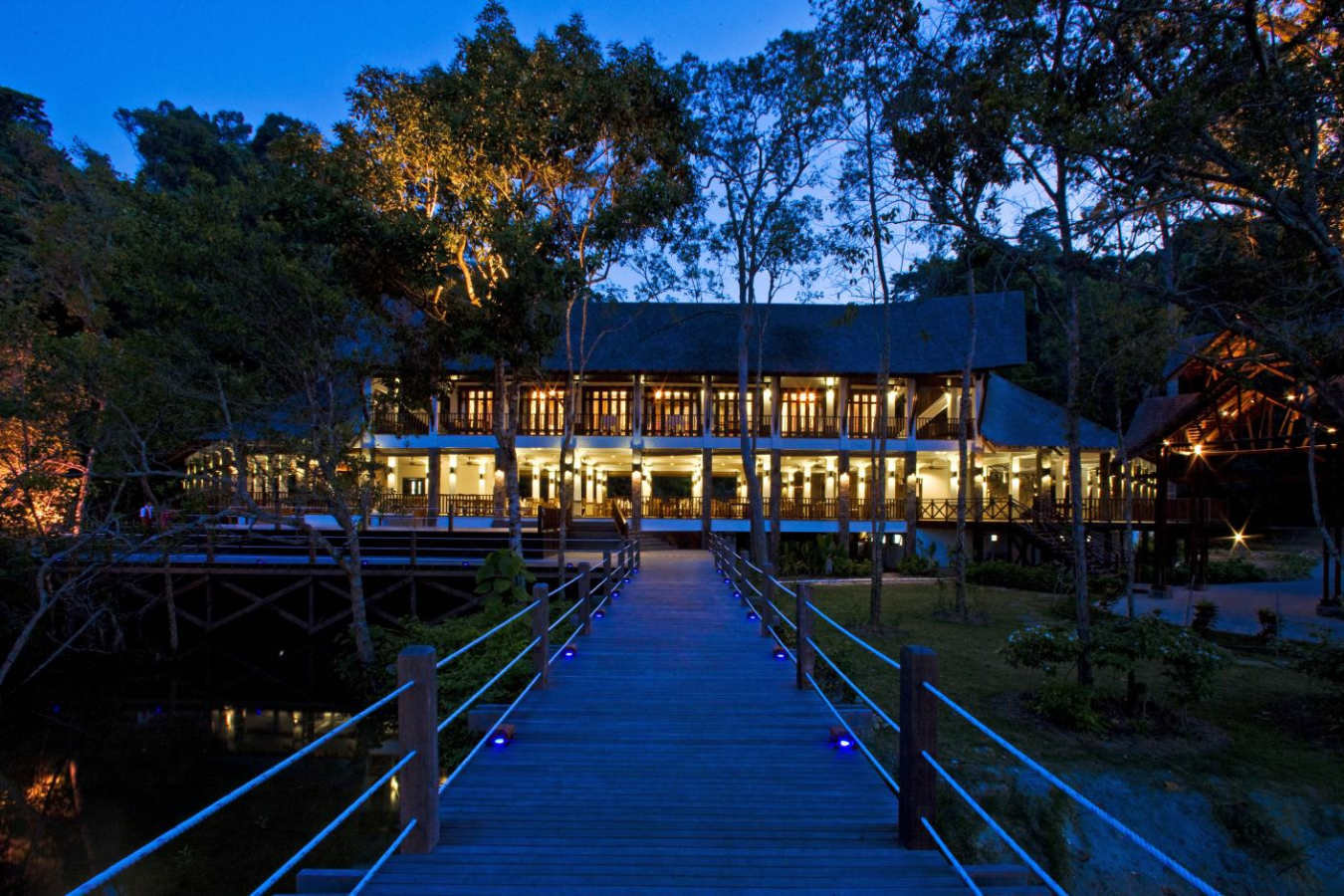 Main Building - Bunga Raya Island Resort