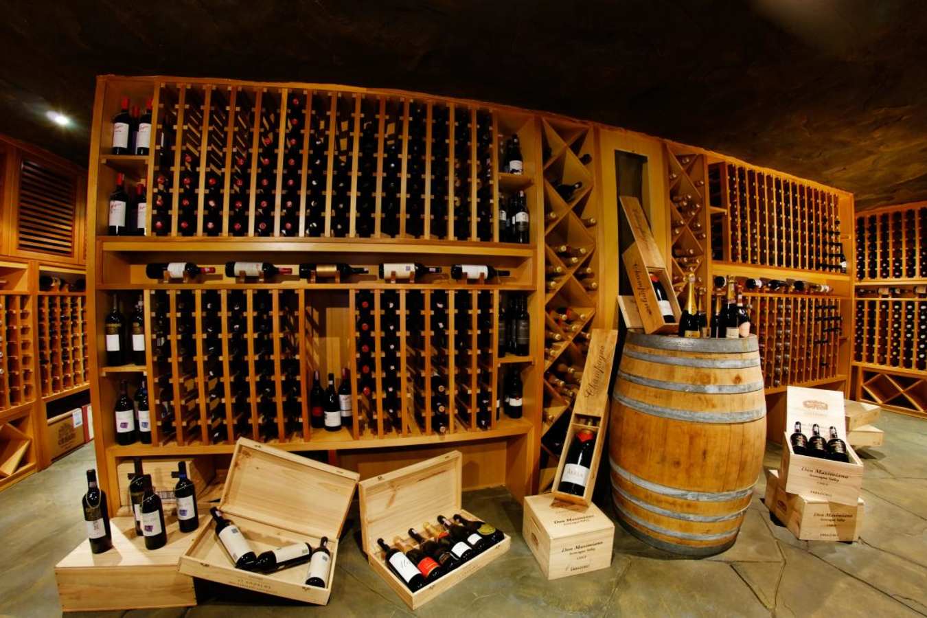 The Koi Wine Cellar - Bunga Raya Island Resort