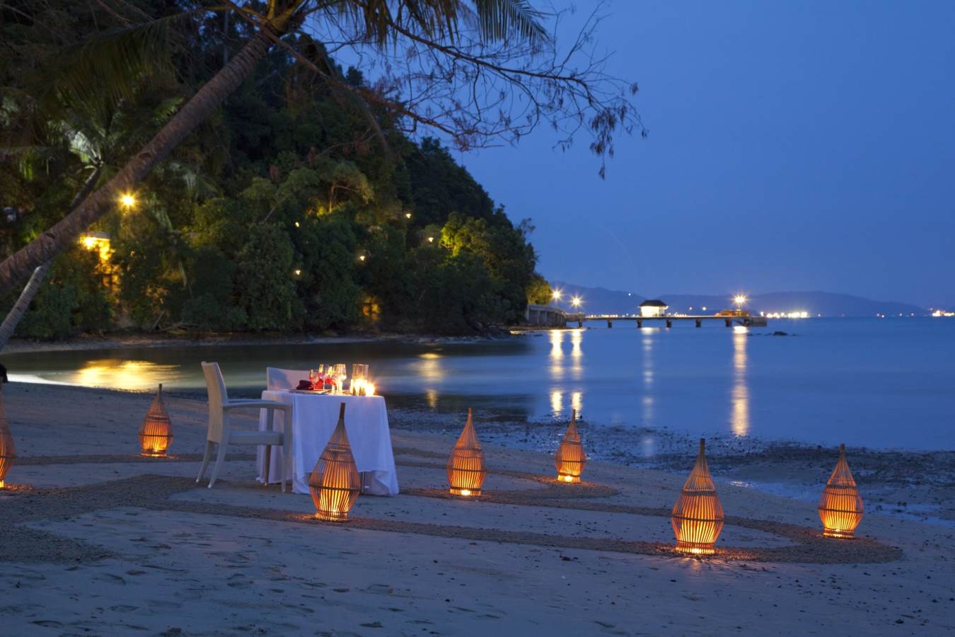 Private Beach Dinner - Gaya Island Resort