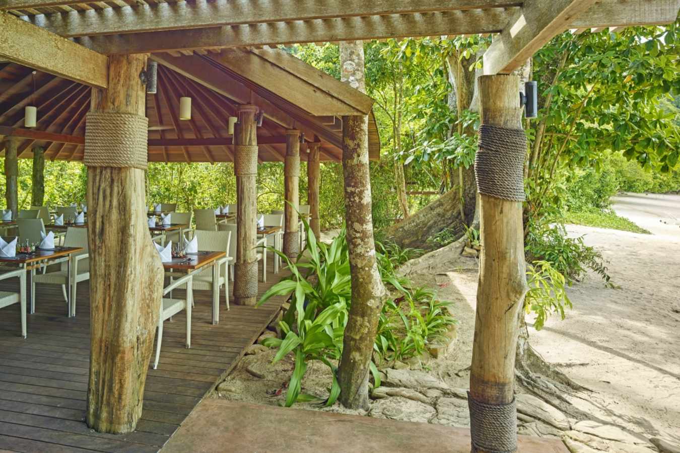 Tavajun Bay - Gaya Island Resort