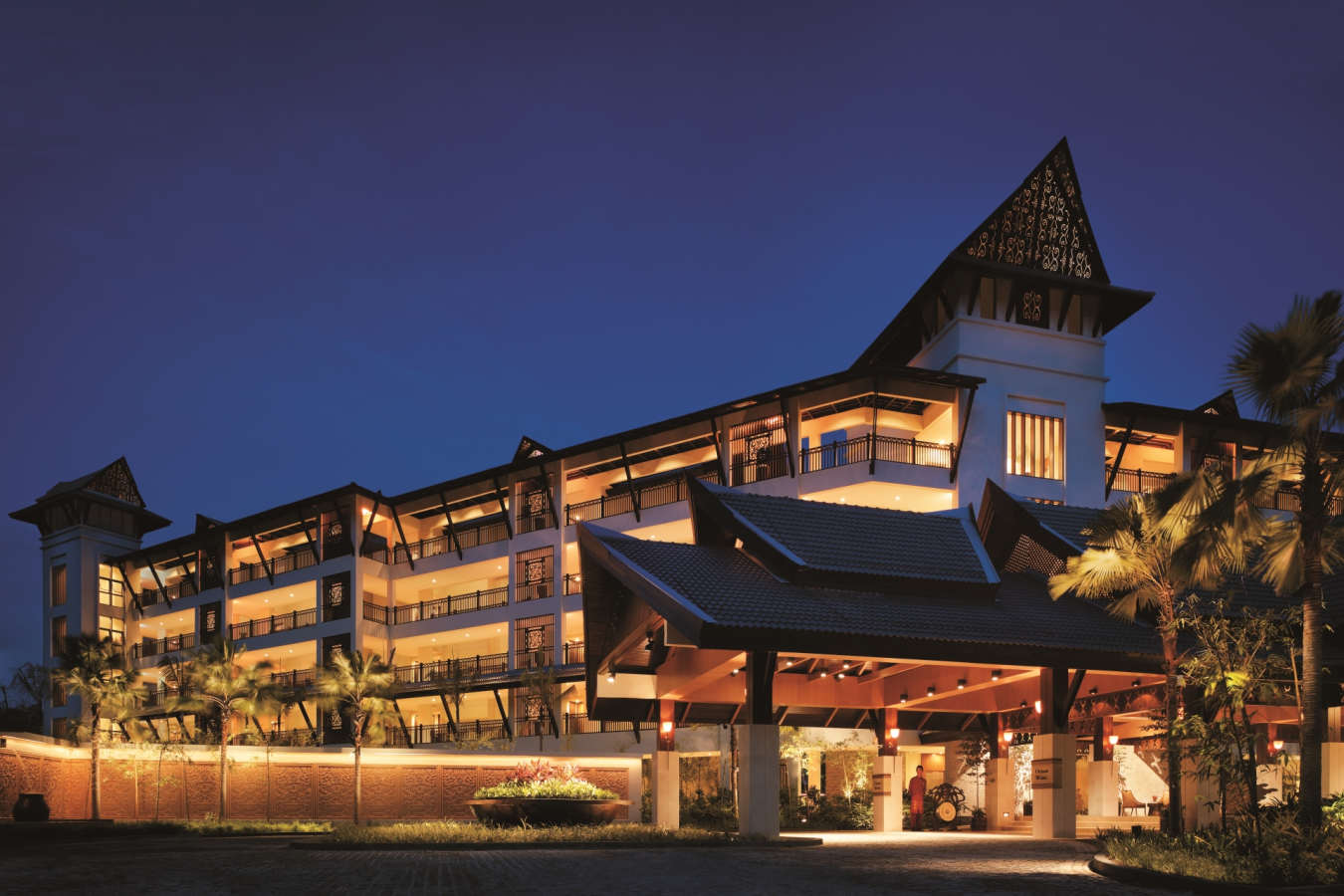 Hotel Exterior - Shangri-La Rasa Ria