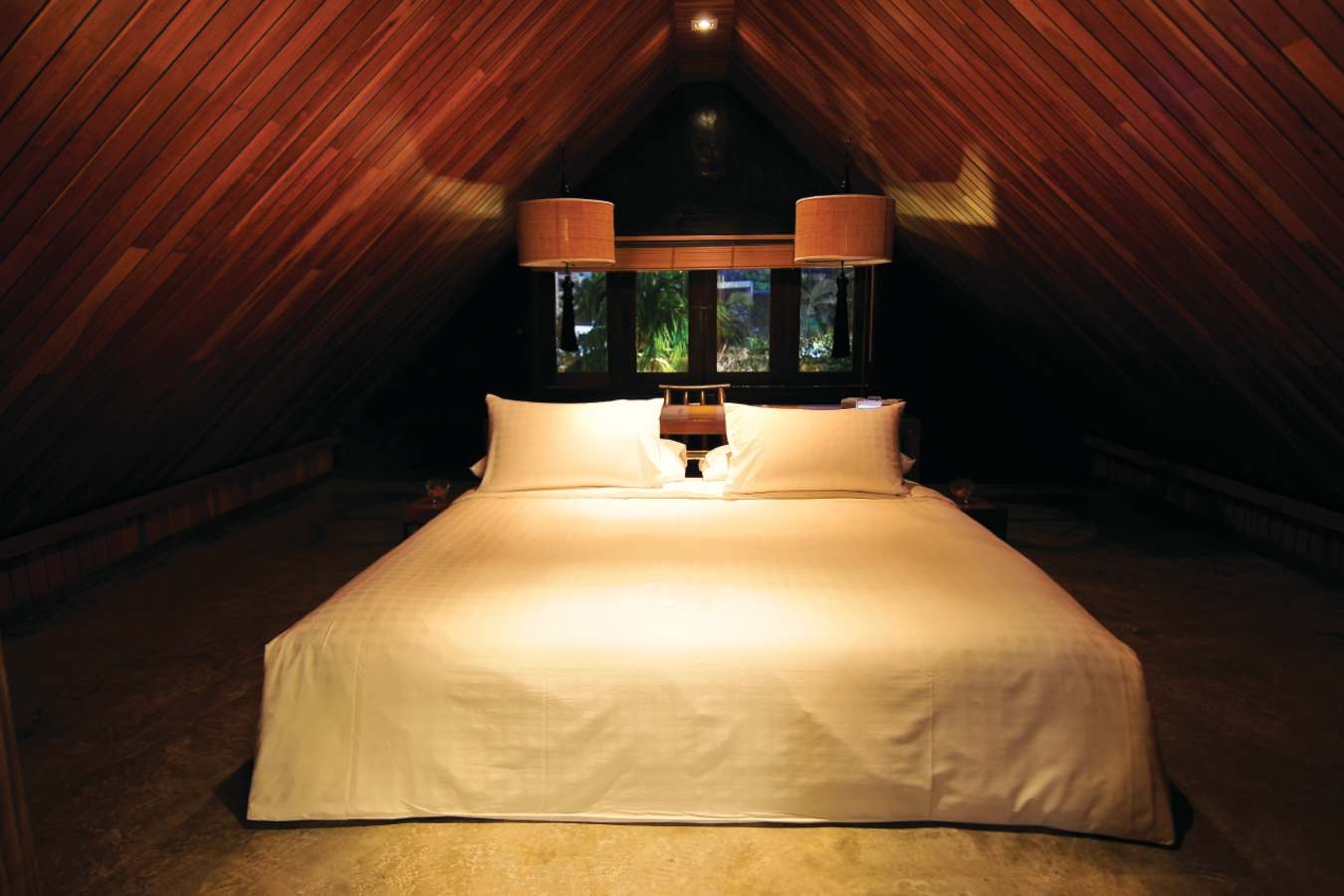 The Loft Bedroom - Villa Samadhi