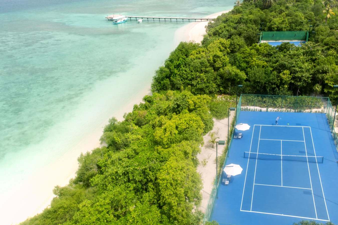 Tennis Courts  - Cheval Blanc Randheli