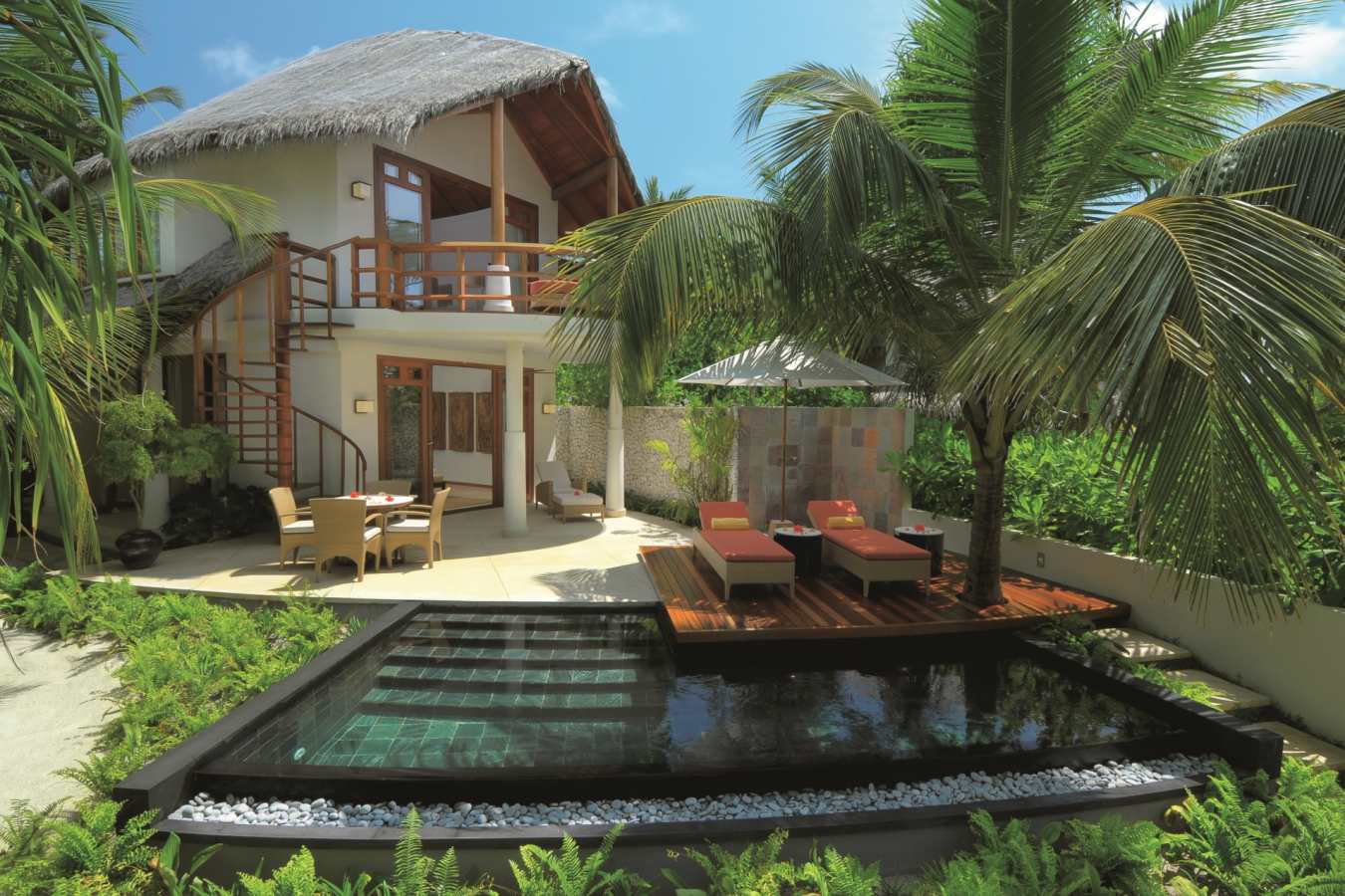 Beach Villa - Constance Halaveli Resort