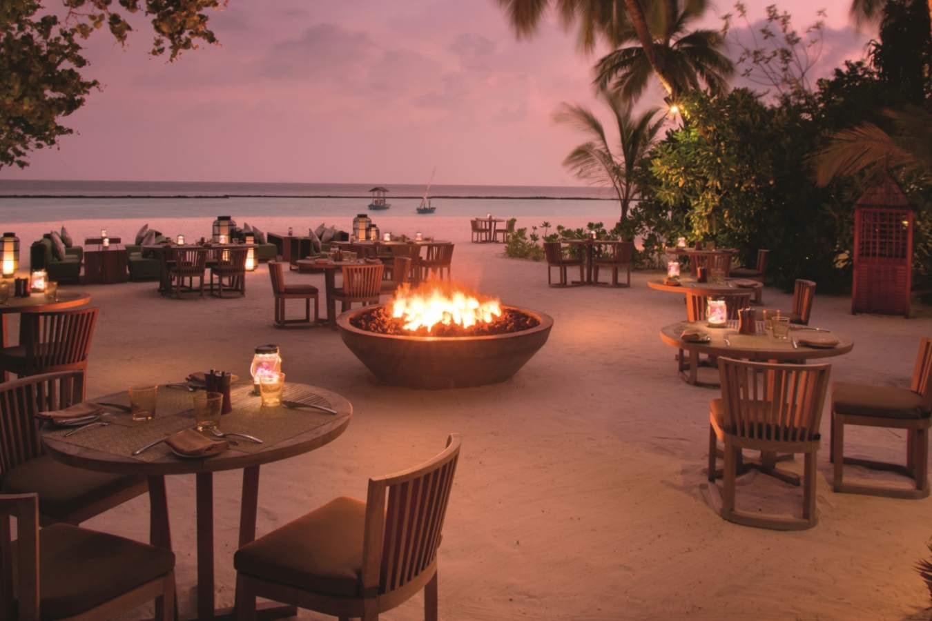 Meeru restaurant - Constance Halaveli Resort