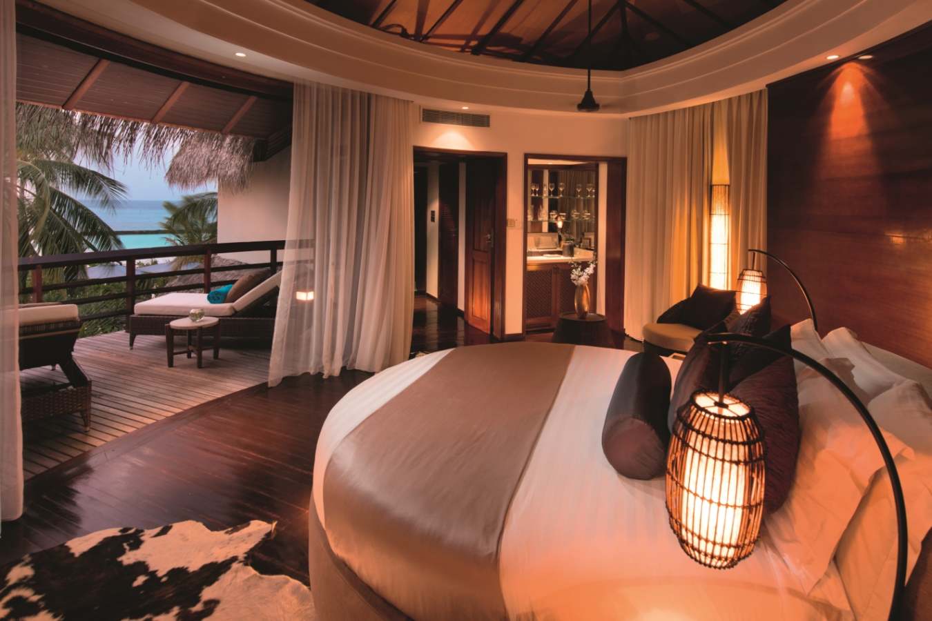 Presidential Suite bedroom - Constance Halaveli Resort