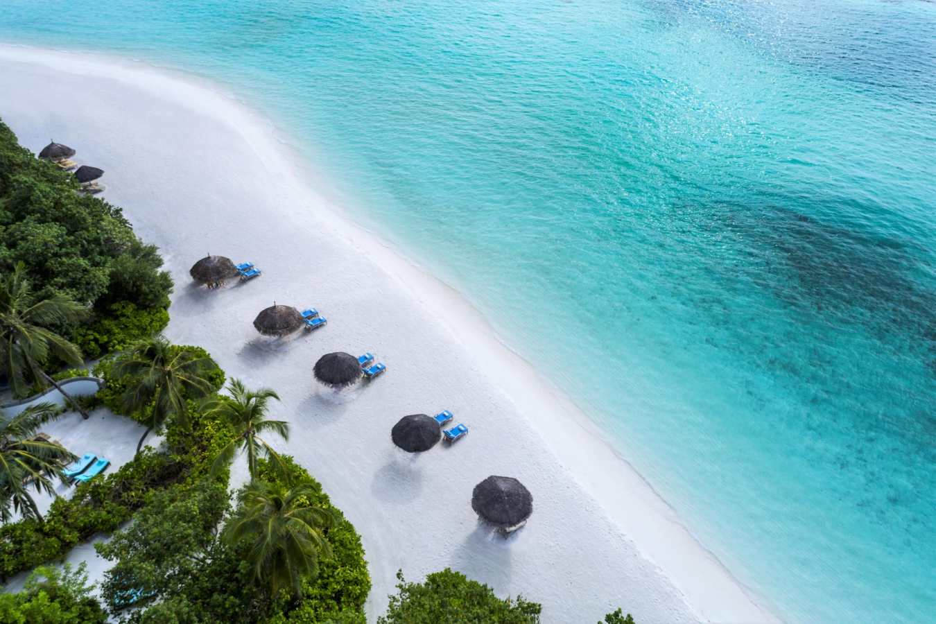 Beach Bungalows - Aerial view
