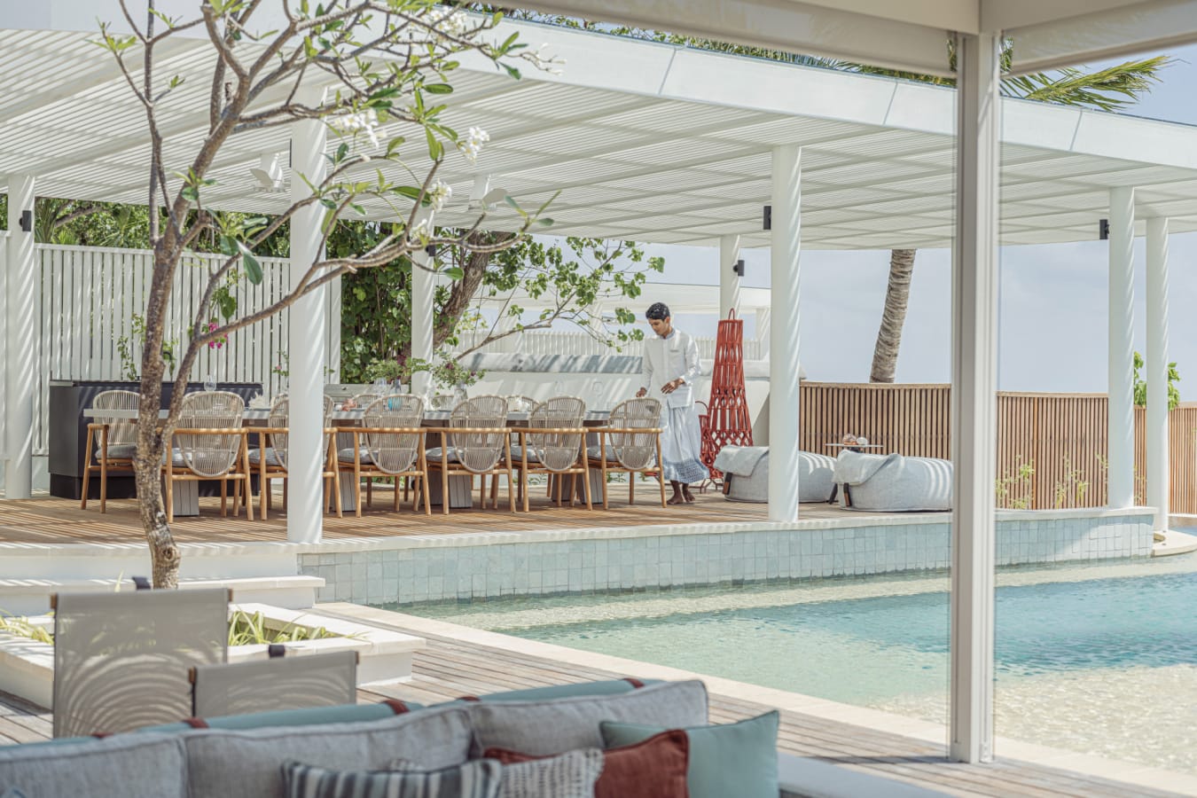 Three-bedroom Kuda Estate  Outdoor Dining