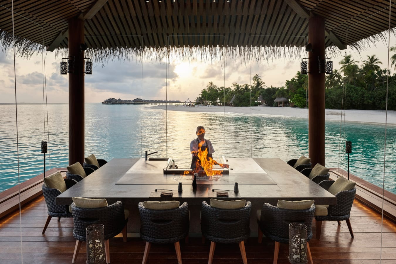 JOALI Saoke Teppanyaki Table 