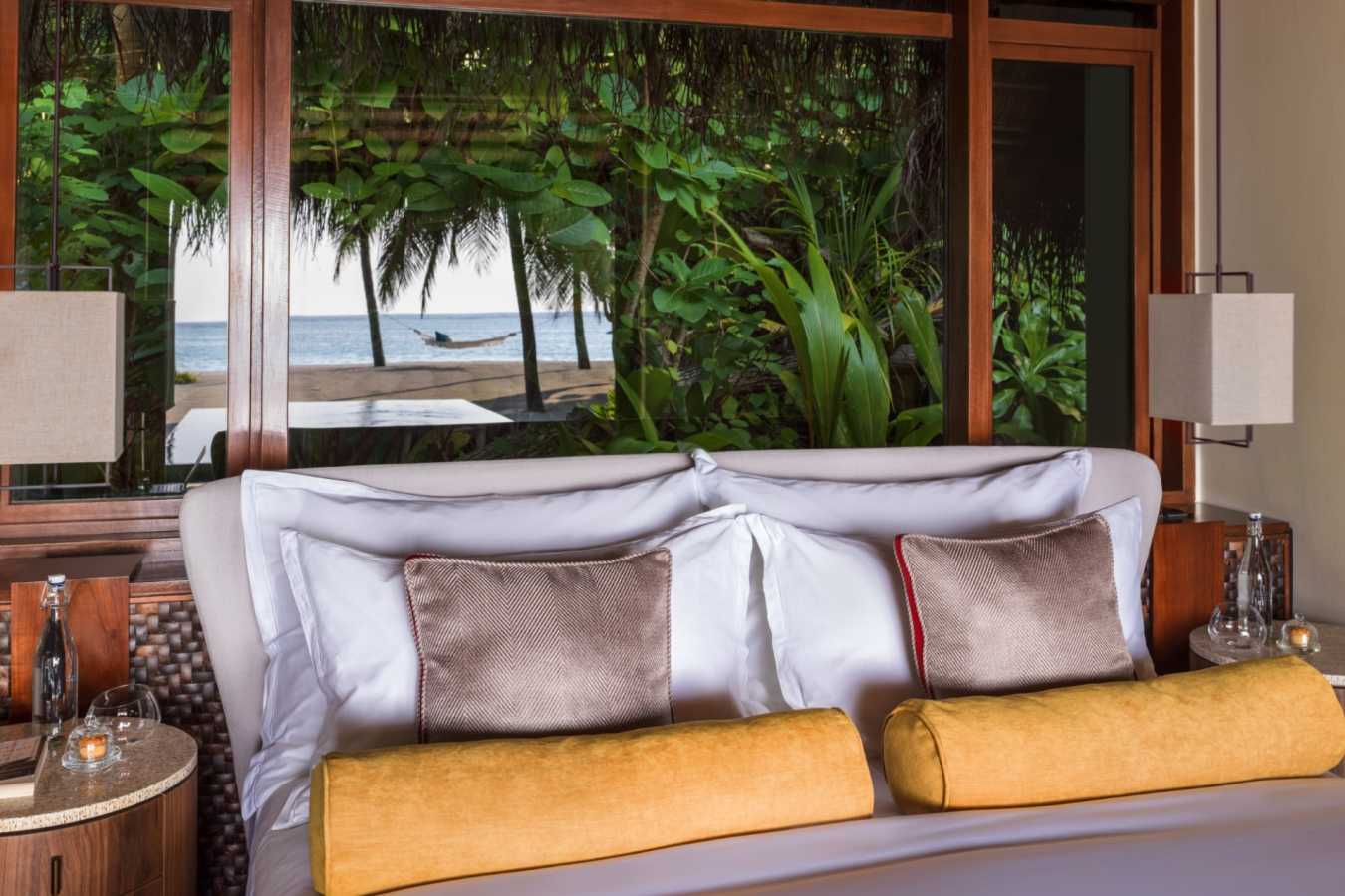 Beach Villa with Pool Bedroom - One&Only Maldives At Reethi Rah Island