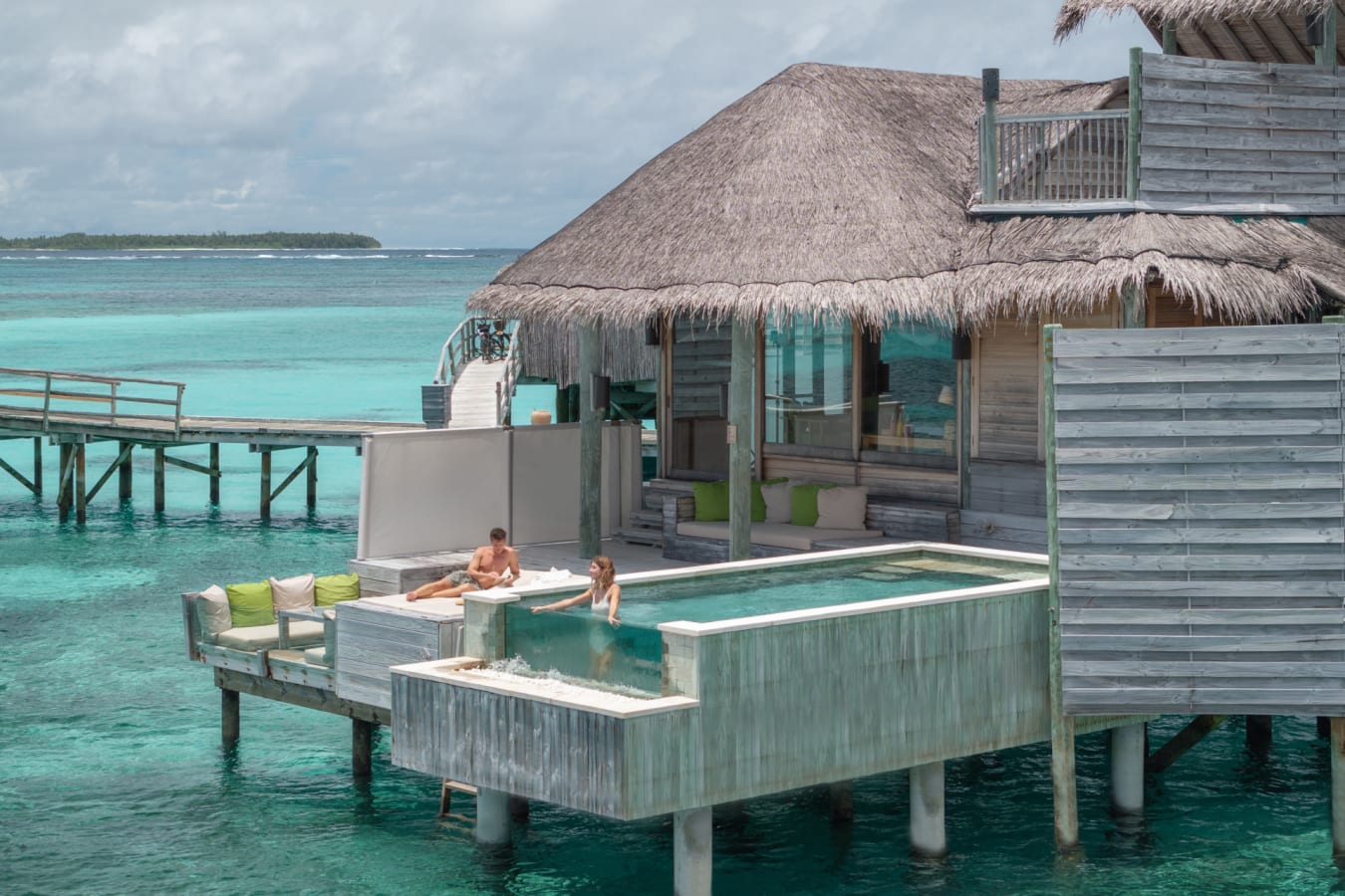 Laamu Water Villa with Pool - exterior 