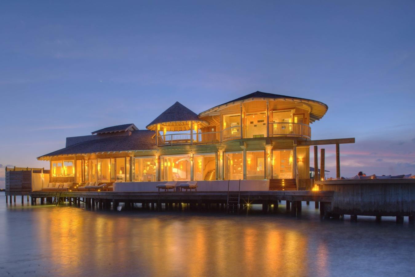 2 Bedroom Villa at Dusk - Soneva Jani