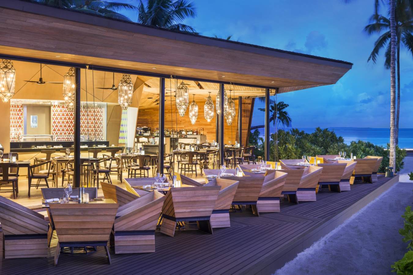 Orientale Restaurant - St Regis Maldives Vommuli Resort