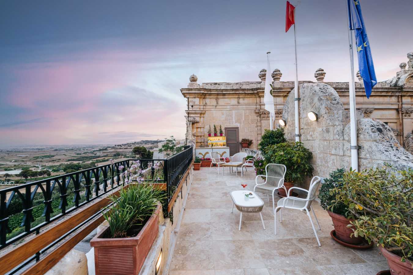 de Mondion Michelin Star Malta - Terrace