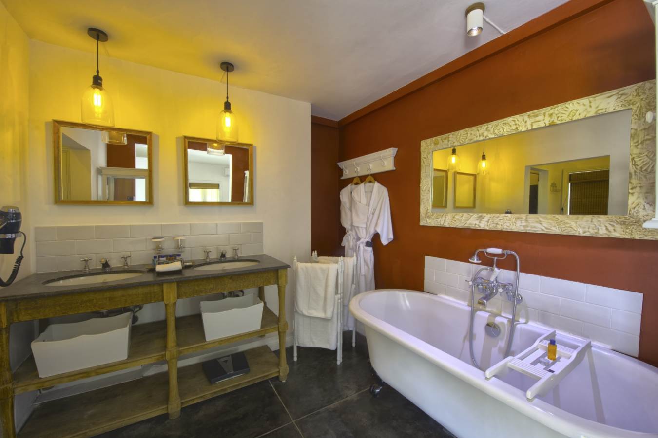 Charm Room Bathroom - 20 Degrés Sud