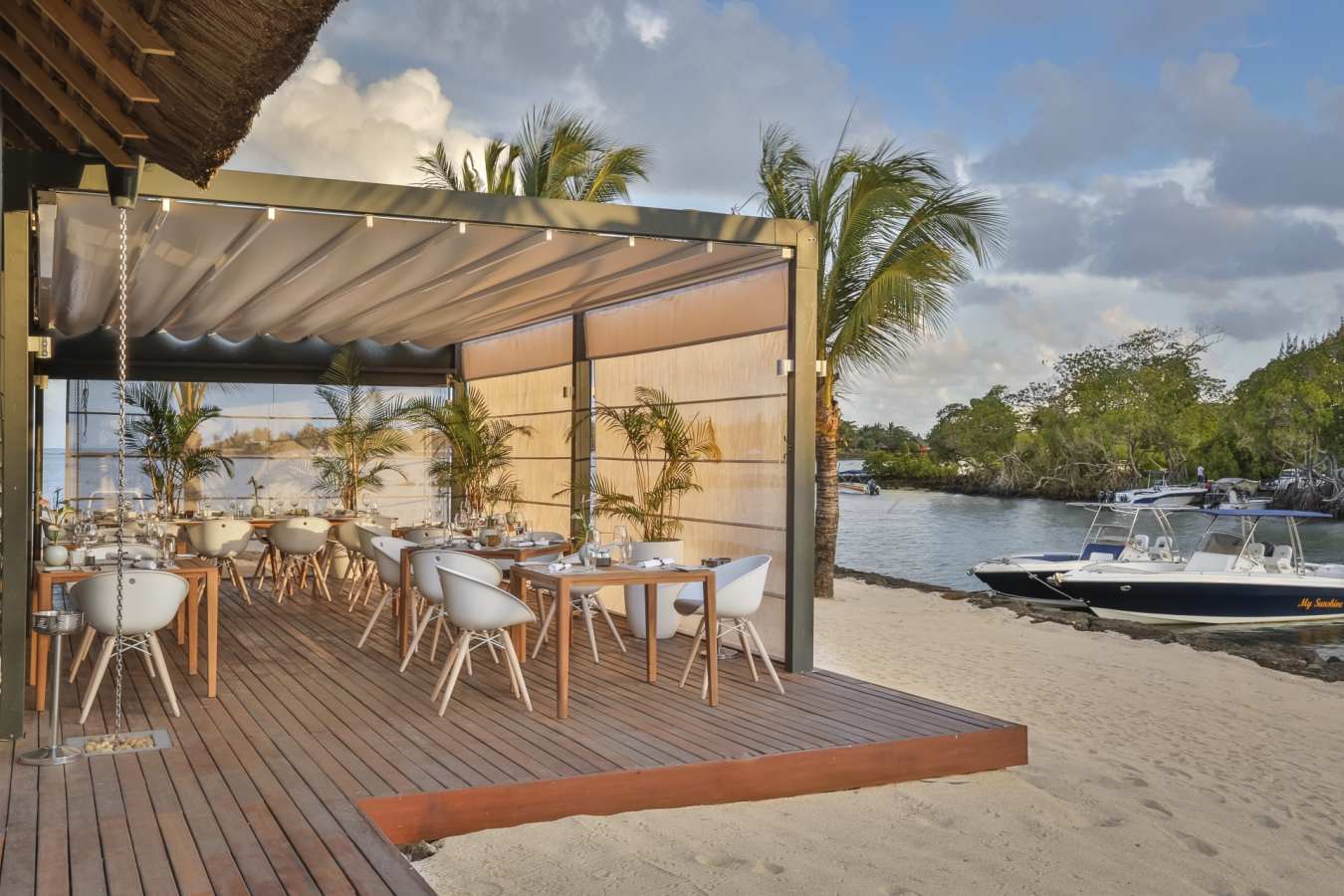 Bliss Restaurant - Anahita Golf and Spa Resort