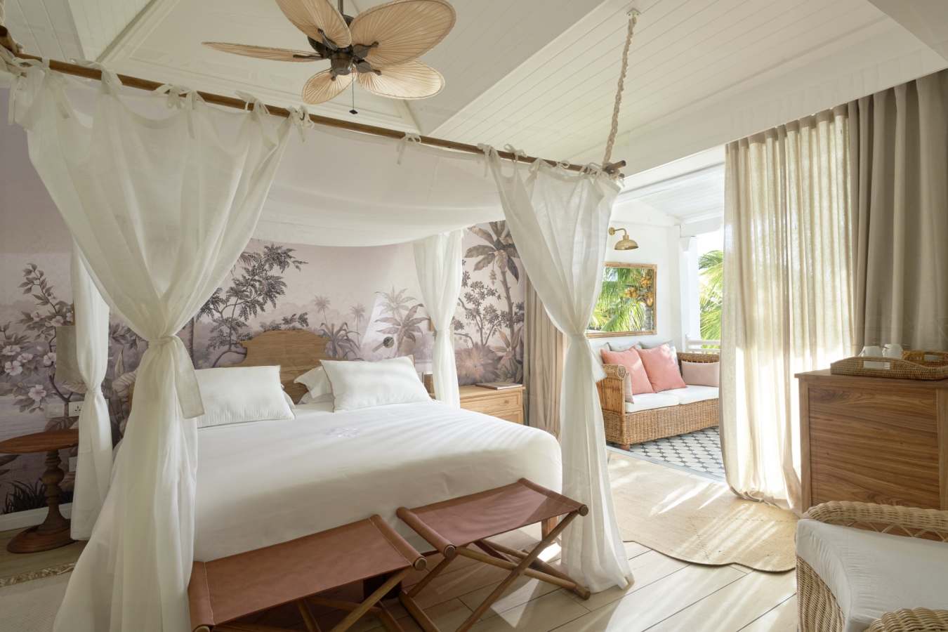 Delexe Premium Room - Paradise Cove Hotel  Spa