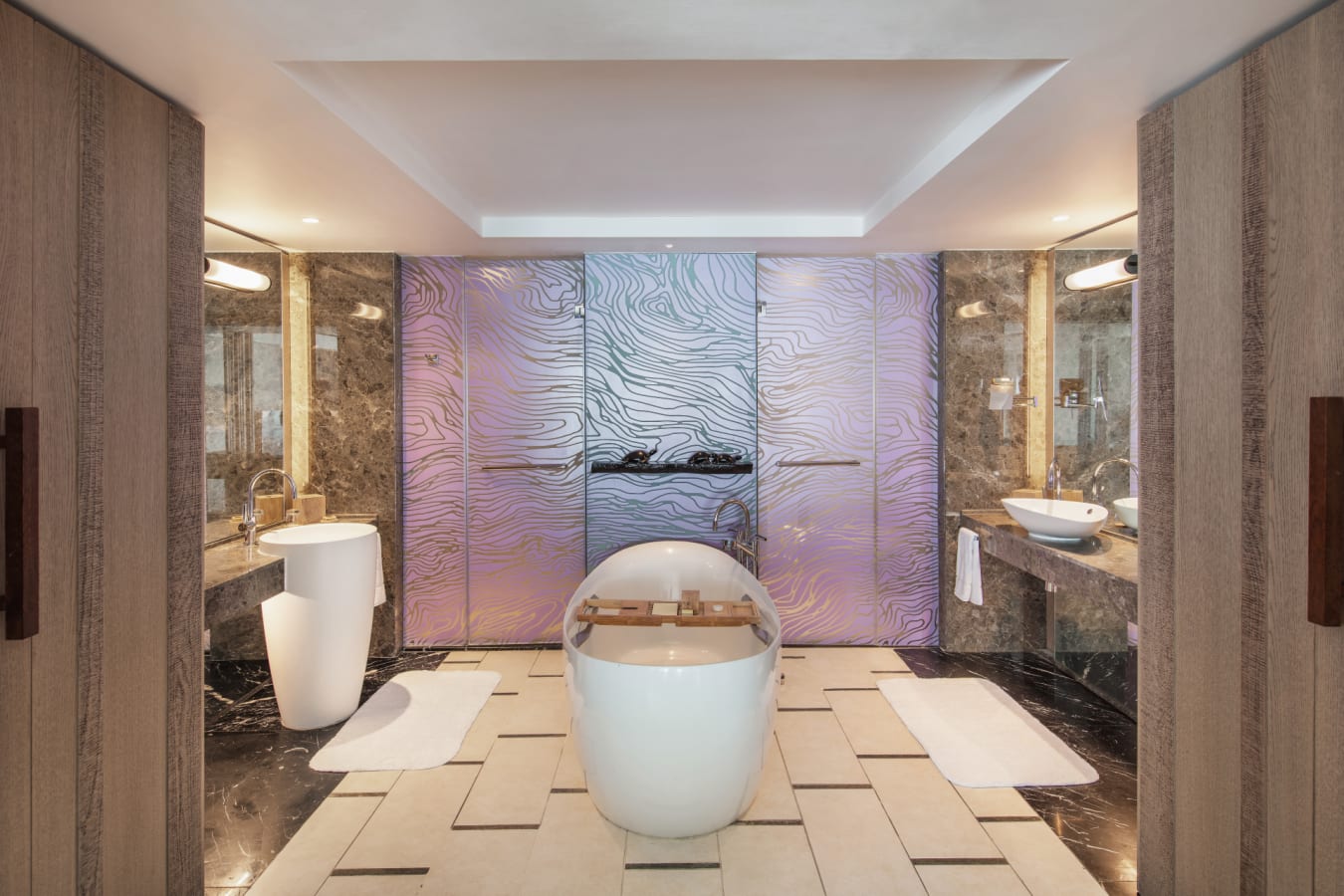 Frangipani Family Beachfront Suite Bathroom 