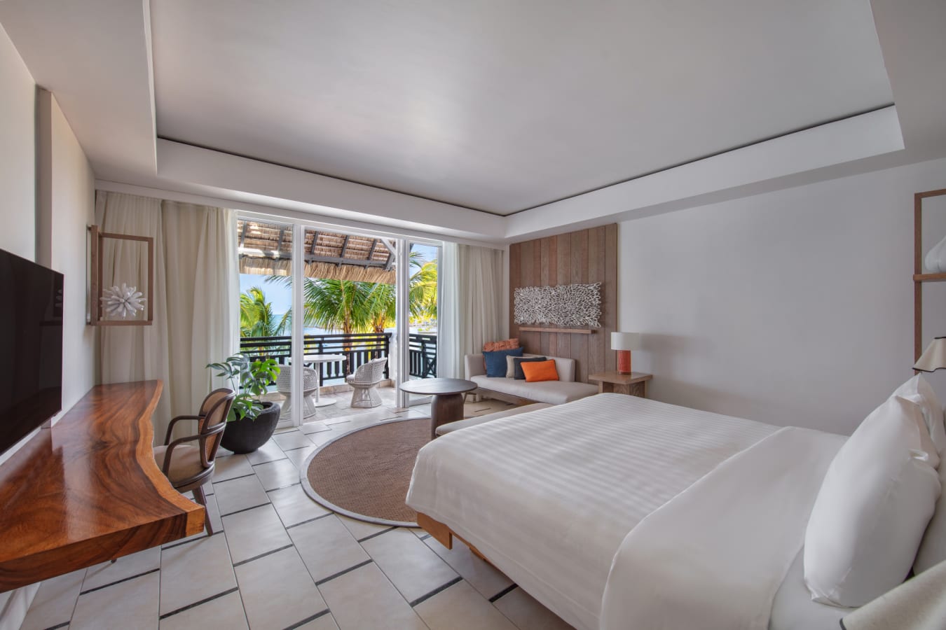 Hibiscus Family Ocean View Room 2 